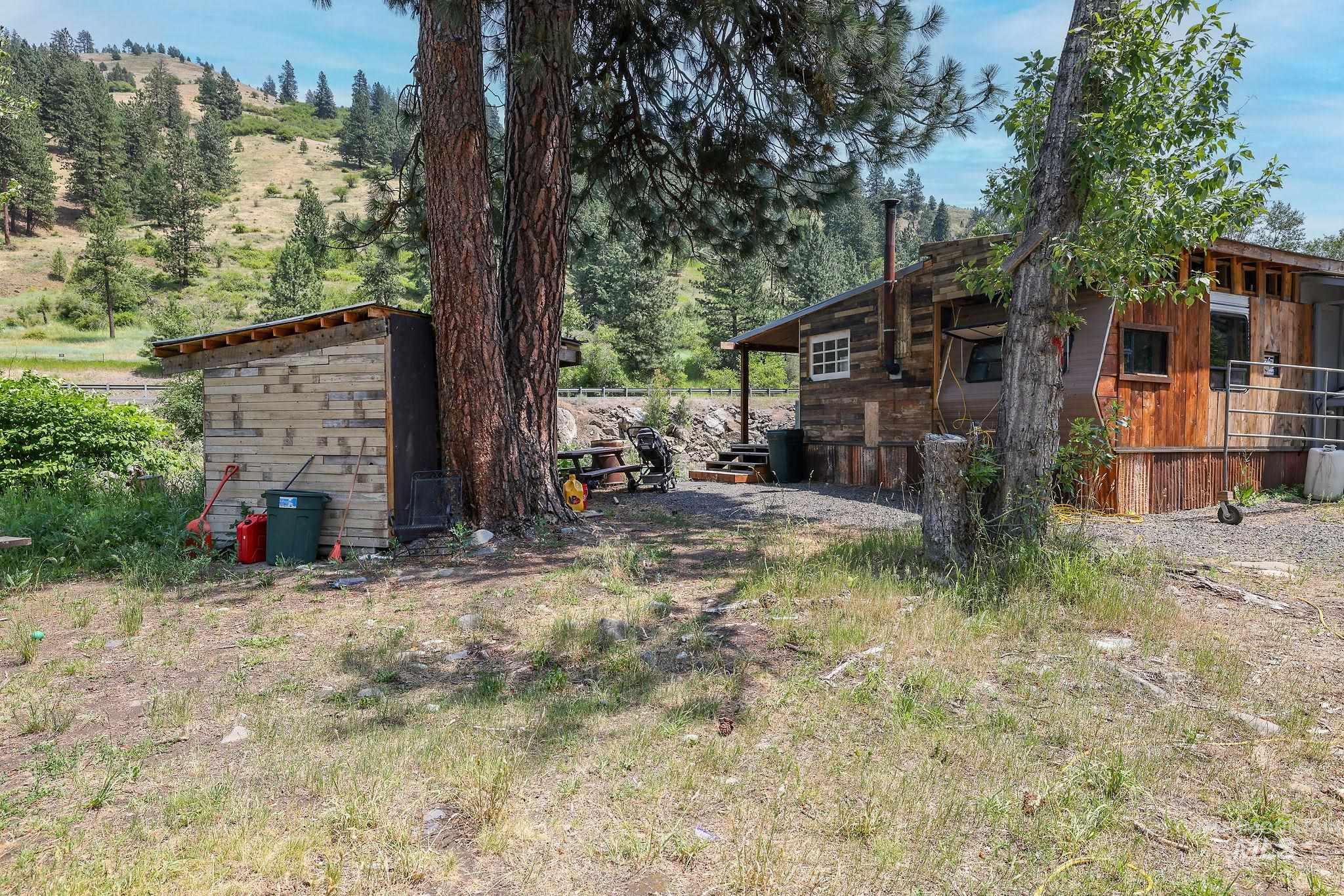 5650 Pines Road, New Meadows, Idaho 83654, 1 Bedroom, 2.5 Bathrooms, Residential For Sale, Price $389,900,MLS 98965293