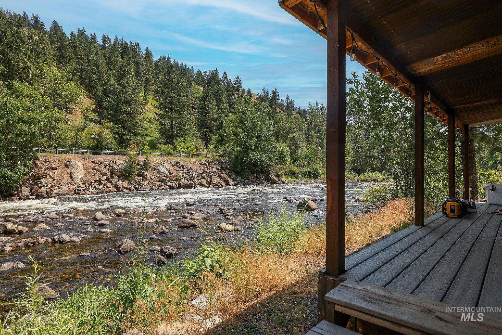 5650 Pines Road, New Meadows, Idaho 83654, 1 Bedroom, 2.5 Bathrooms, Residential For Sale, Price $389,900,MLS 98965293