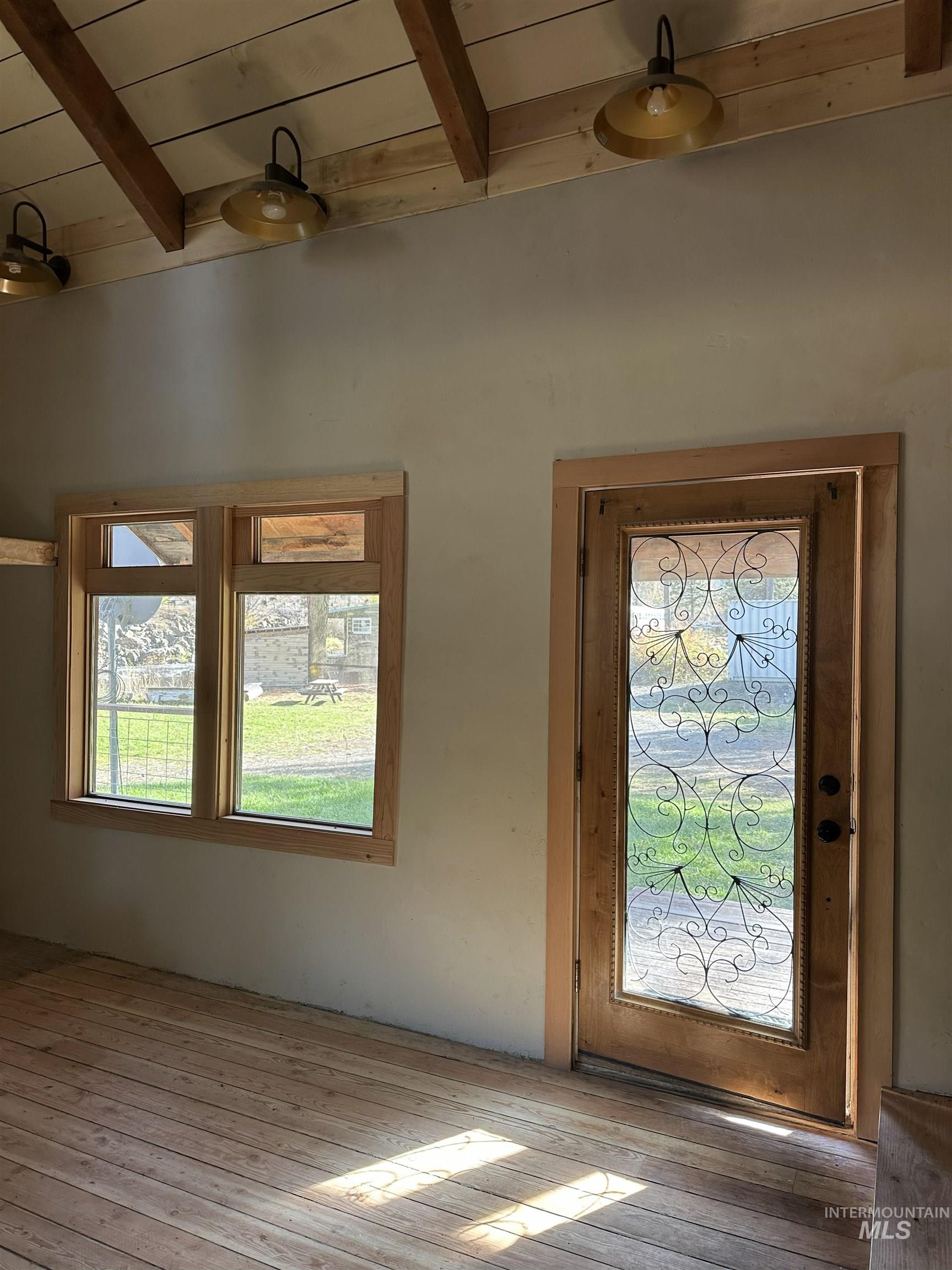 5650 Pines Road, New Meadows, Idaho 83654, 1 Bedroom, 2.5 Bathrooms, Residential For Sale, Price $389,900,MLS 98965293