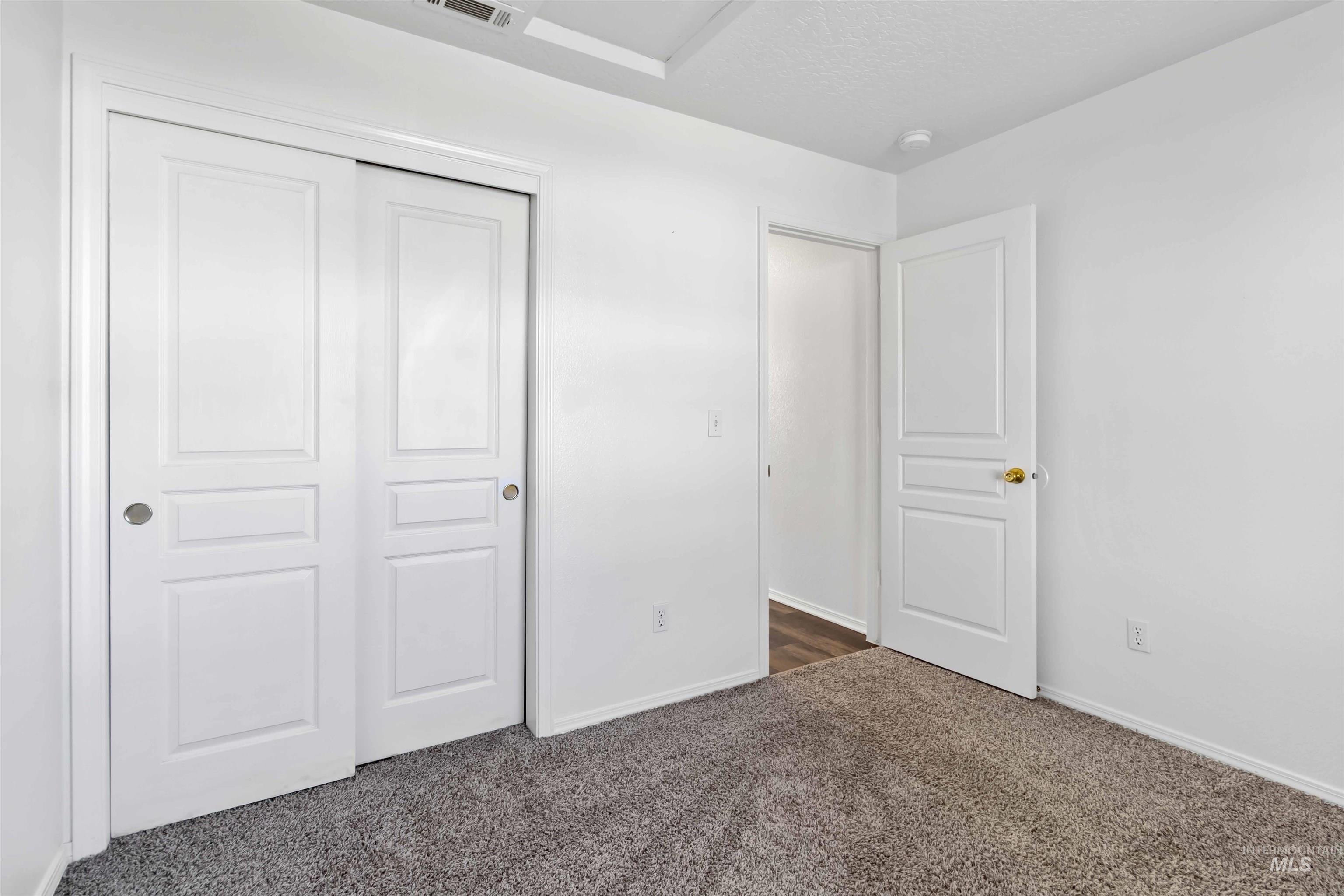 341 E Screech Owl, Kuna, Idaho 83634, 3 Bedrooms, 2 Bathrooms, Residential For Sale, Price $395,000,MLS 98965298