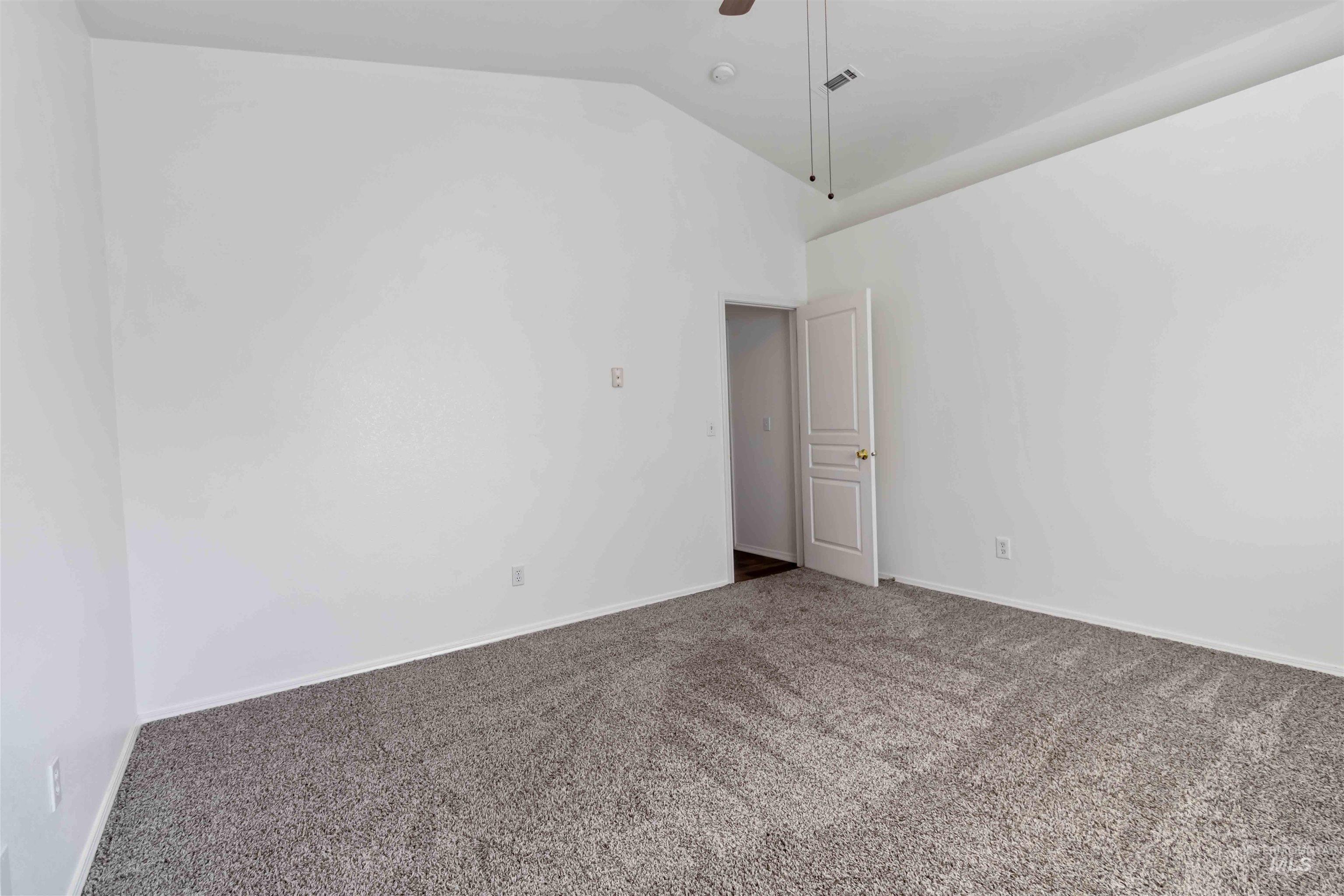 341 E Screech Owl, Kuna, Idaho 83634, 3 Bedrooms, 2 Bathrooms, Residential For Sale, Price $395,000,MLS 98965298