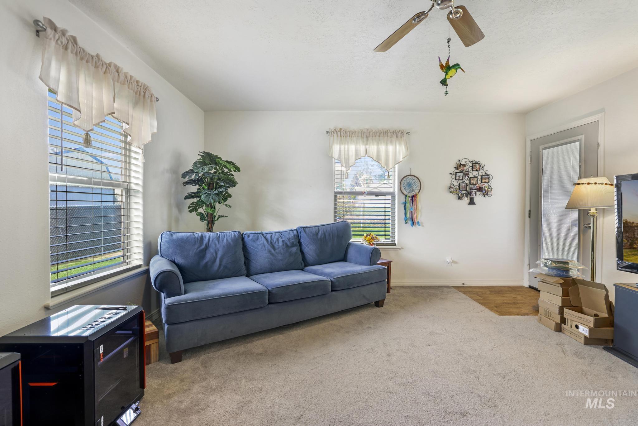 916 17th Ave E, Jerome, Idaho 83338, 3 Bedrooms, 3 Bathrooms, Residential For Sale, Price $410,000,MLS 98965308