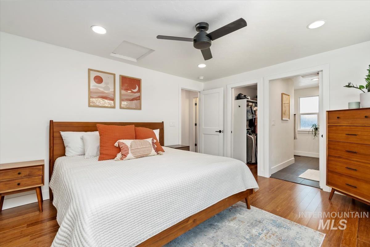 3110 E Stone Point Dr, Boise, Idaho 83712, 4 Bedrooms, 2.5 Bathrooms, Residential For Sale, Price $869,999,MLS 98965320