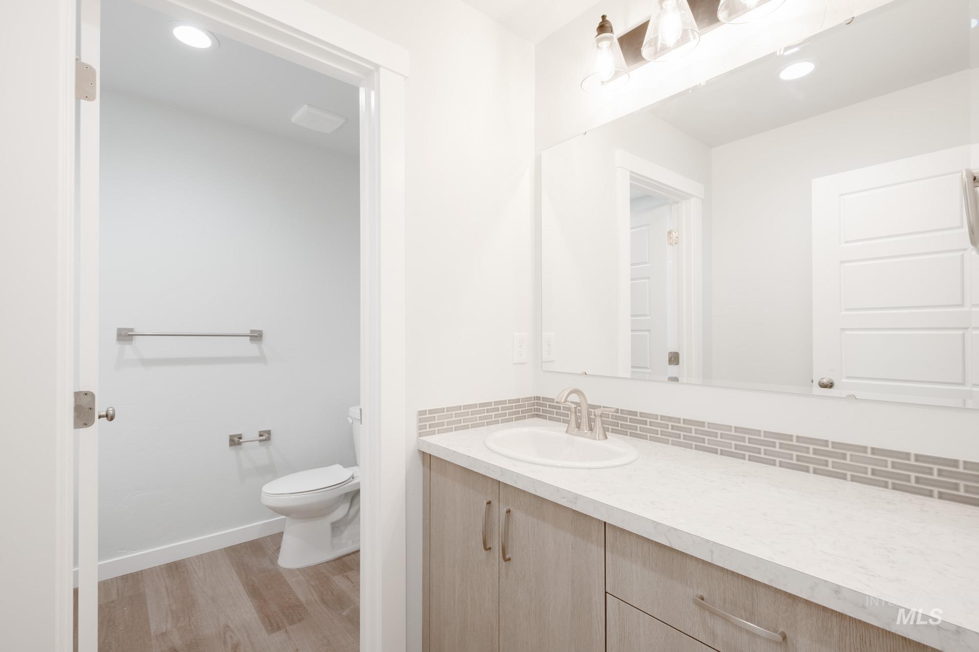 3218 N Waterbrook Way, Star, Idaho 83669, 5 Bedrooms, 2.5 Bathrooms, Residential For Sale, Price $519,990,MLS 98965328