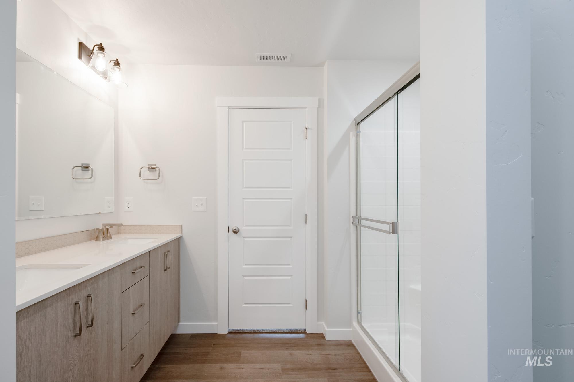 3281 N Waterbrook Way, Star, Idaho 83669, 4 Bedrooms, 2 Bathrooms, Residential For Sale, Price $452,990,MLS 98965330