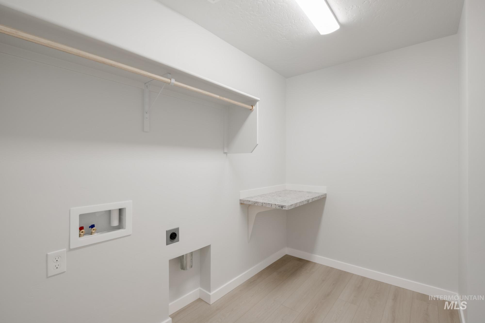 7349 S Menzingers Ave, Meridian, Idaho 83642, 4 Bedrooms, 2 Bathrooms, Residential For Sale, Price $464,990,MLS 98965334