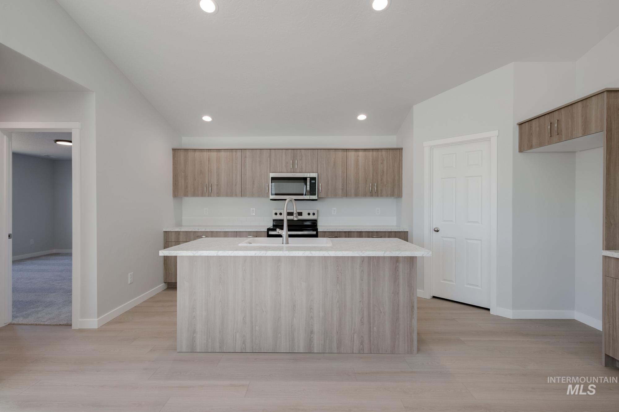 7349 S Menzingers Ave, Meridian, Idaho 83642, 4 Bedrooms, 2 Bathrooms, Residential For Sale, Price $464,990,MLS 98965334