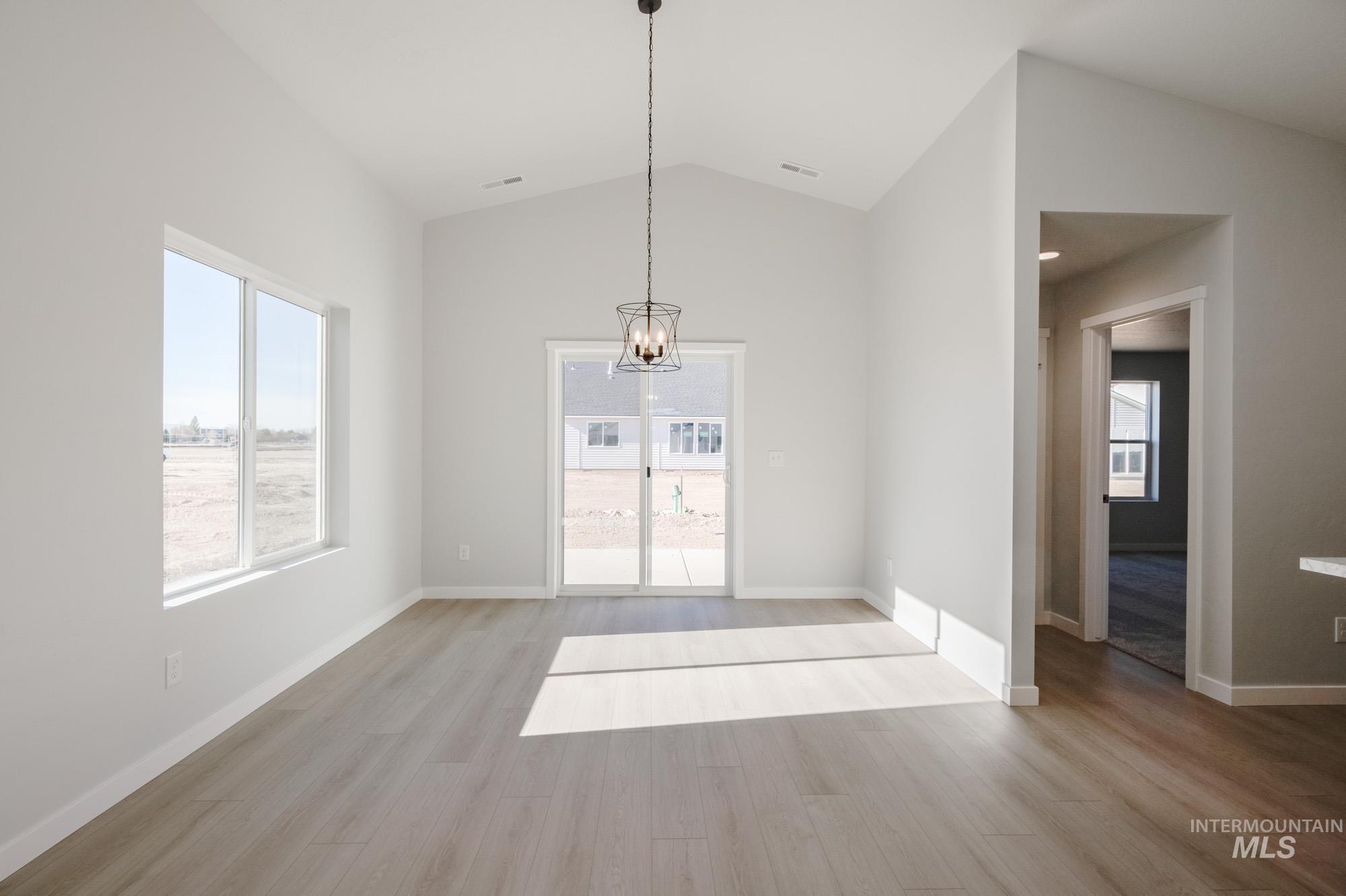 7349 S Menzingers Ave, Meridian, Idaho 83642, 4 Bedrooms, 2 Bathrooms, Residential For Sale, Price $464,990,MLS 98965334