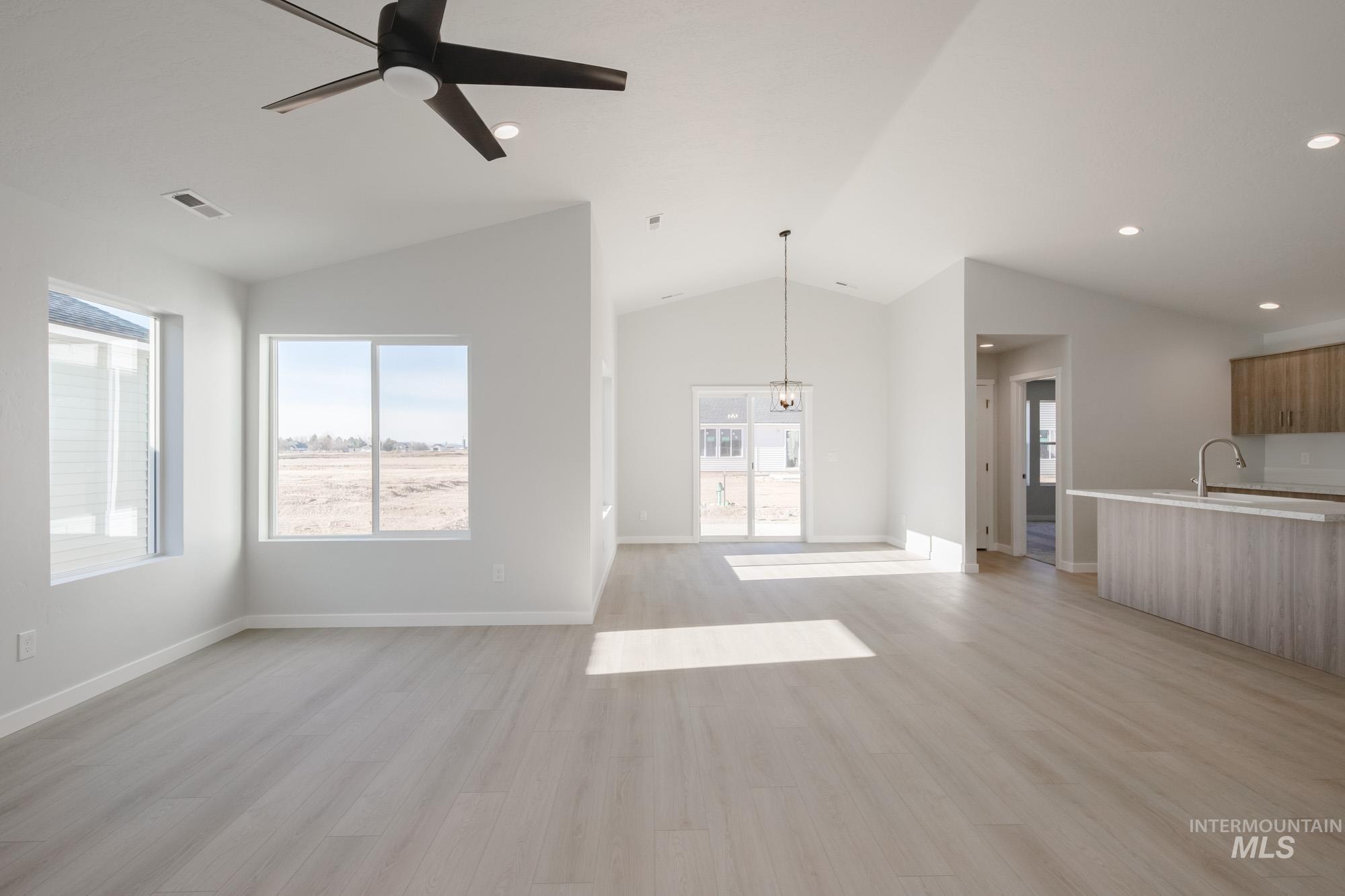 7349 S Menzingers Ave, Meridian, Idaho 83642, 4 Bedrooms, 2 Bathrooms, Residential For Sale, Price $464,990,MLS 98965334