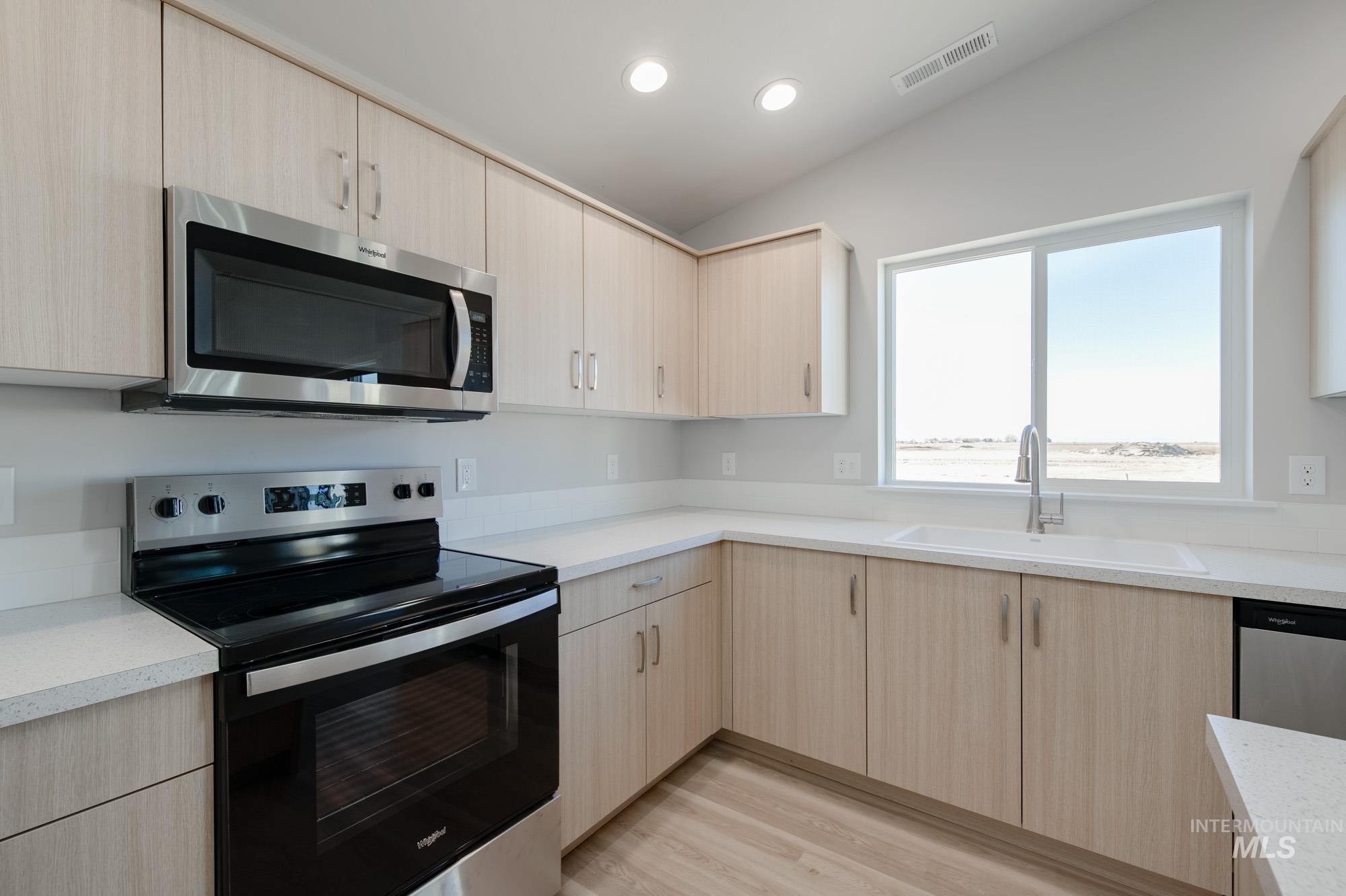 7365 S Menzingers Ave, Meridian, Idaho 83642, 4 Bedrooms, 2 Bathrooms, Residential For Sale, Price $449,990,MLS 98965335