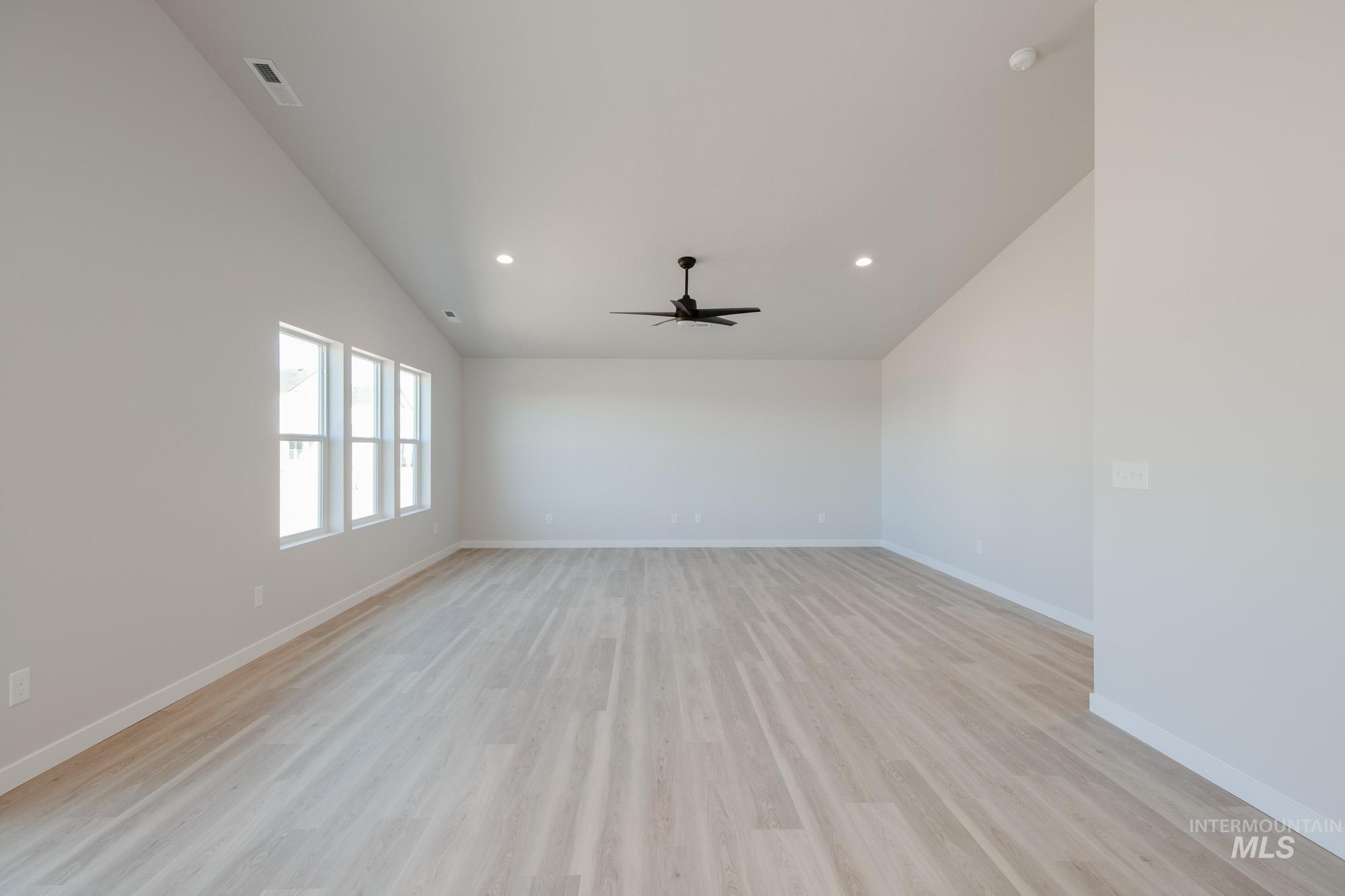 7365 S Menzingers Ave, Meridian, Idaho 83642, 4 Bedrooms, 2 Bathrooms, Residential For Sale, Price $449,990,MLS 98965335