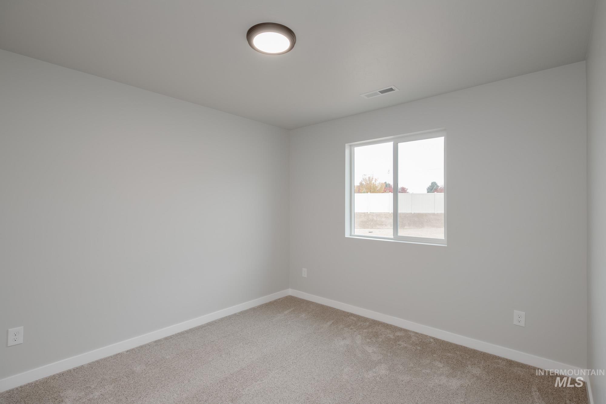 2558 W Fallon Lp, Nampa, Idaho 83651, 3 Bedrooms, 2 Bathrooms, Residential For Sale, Price $424,990,MLS 98965339