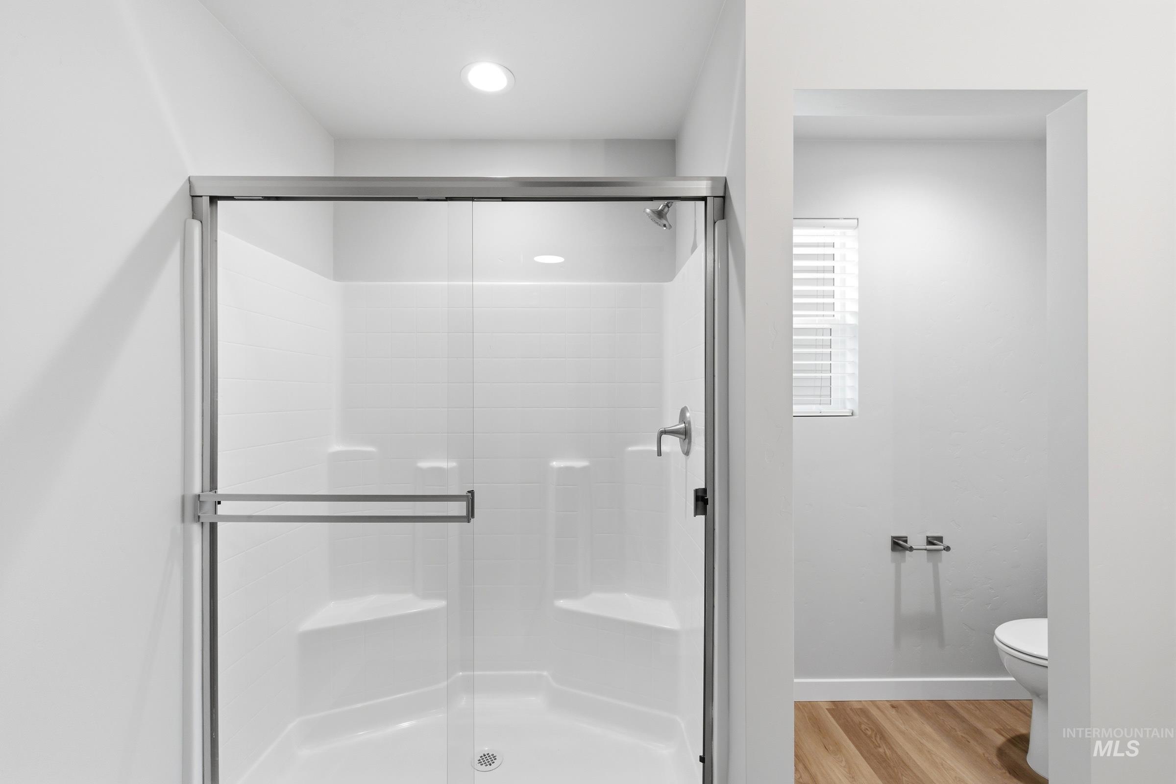 2558 W Fallon Lp, Nampa, Idaho 83651, 3 Bedrooms, 2 Bathrooms, Residential For Sale, Price $427,990, 98965339