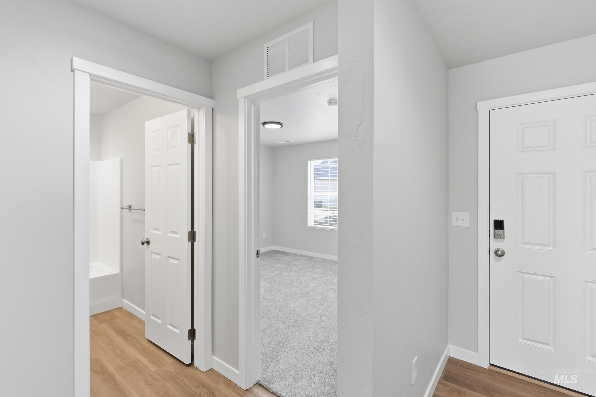 2558 W Fallon Lp, Nampa, Idaho 83651, 3 Bedrooms, 2 Bathrooms, Residential For Sale, Price $427,990, 98965339