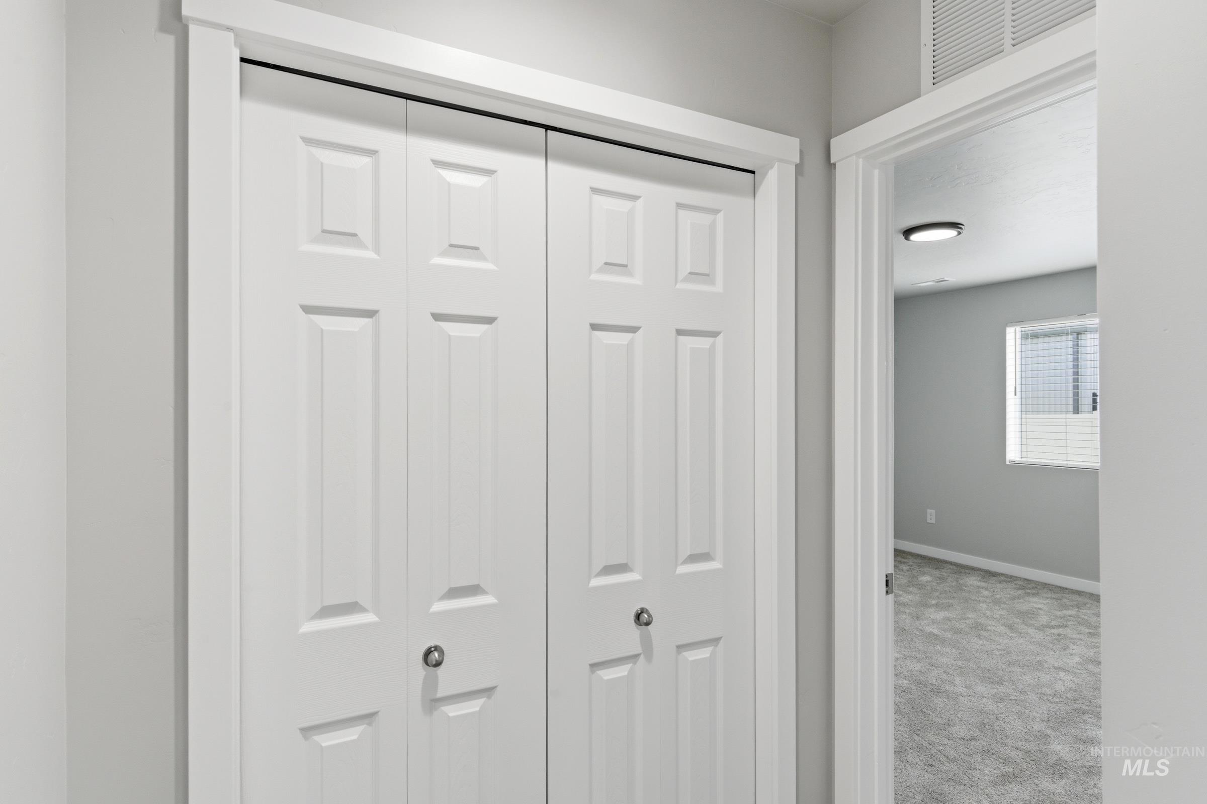 2558 W Fallon Lp, Nampa, Idaho 83651, 3 Bedrooms, 2 Bathrooms, Residential For Sale, Price $427,990, 98965339