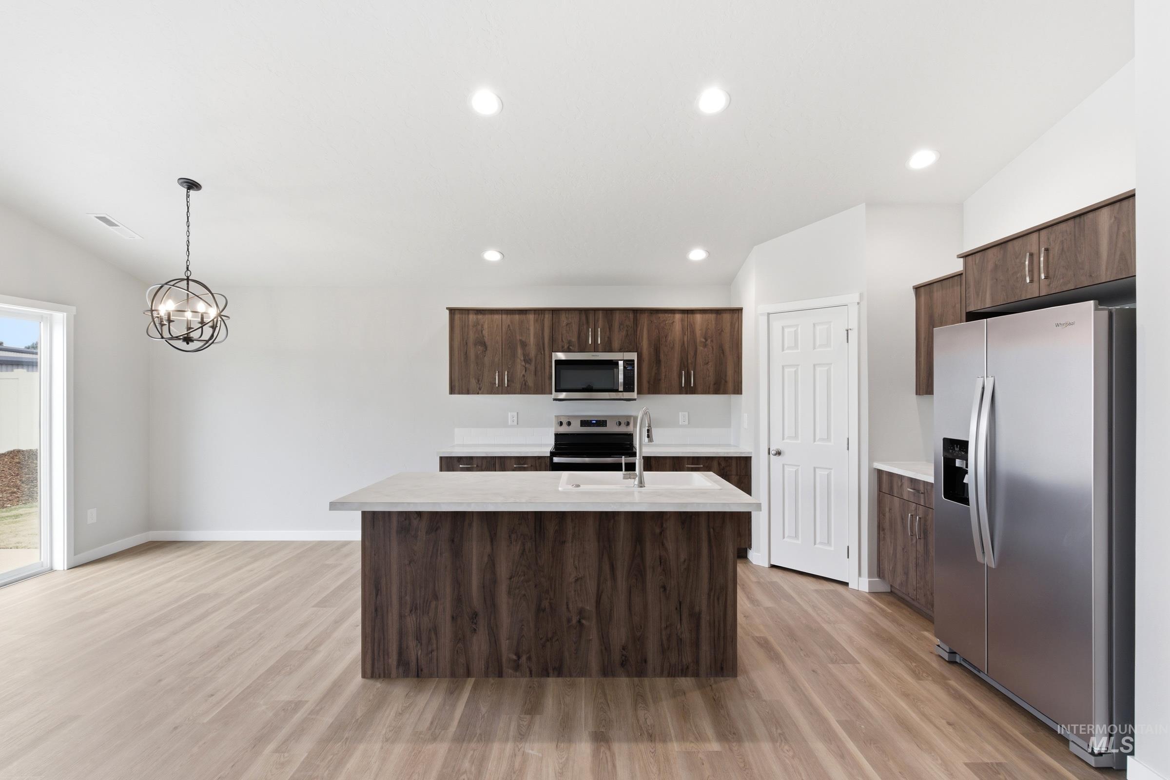 2558 W Fallon Lp, Nampa, Idaho 83651, 3 Bedrooms, 2 Bathrooms, Residential For Sale, Price $427,990, 98965339