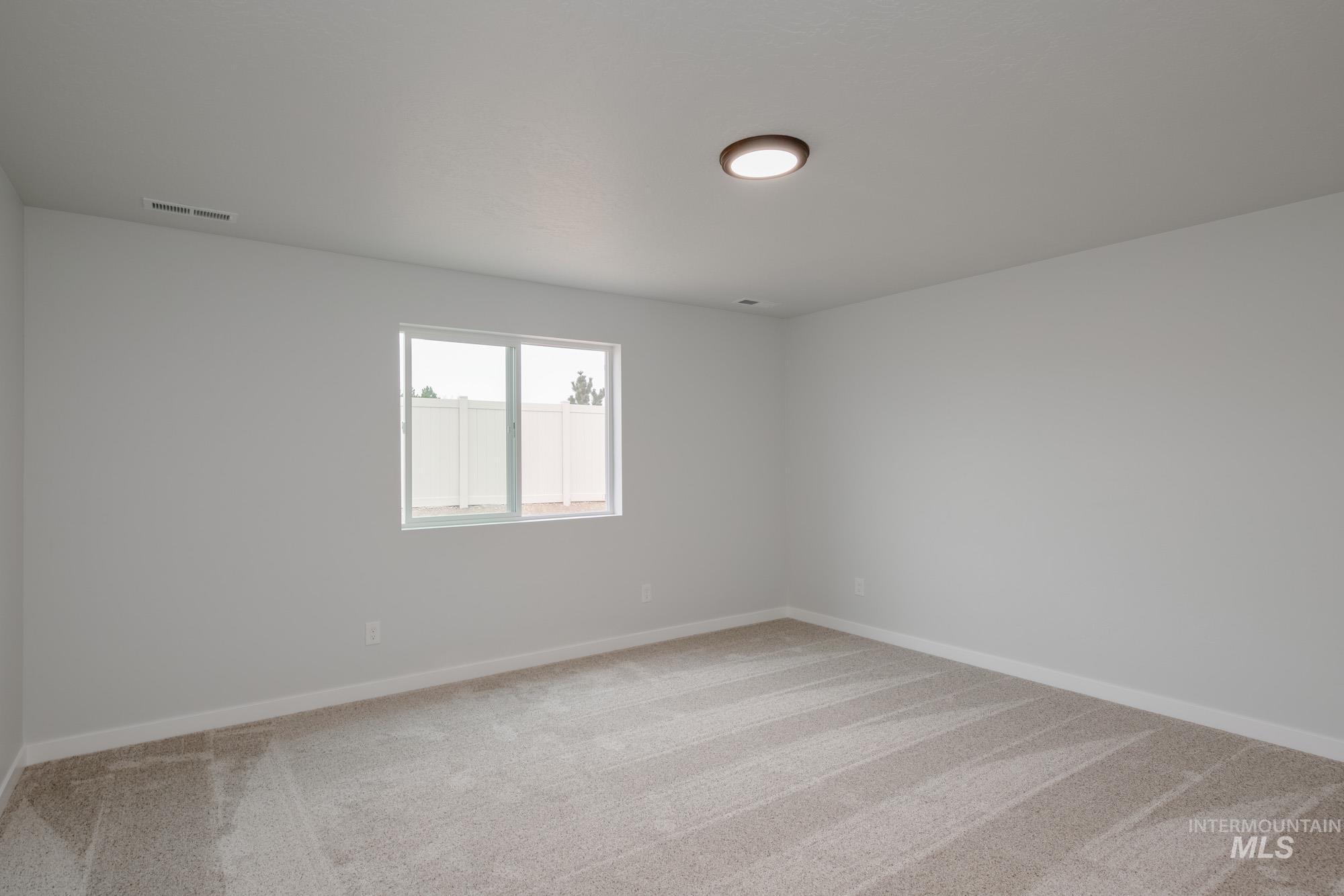 49 S Sweetgrass Ave, Nampa, Idaho 83651, 4 Bedrooms, 2 Bathrooms, Residential For Sale, Price $434,990,MLS 98965340