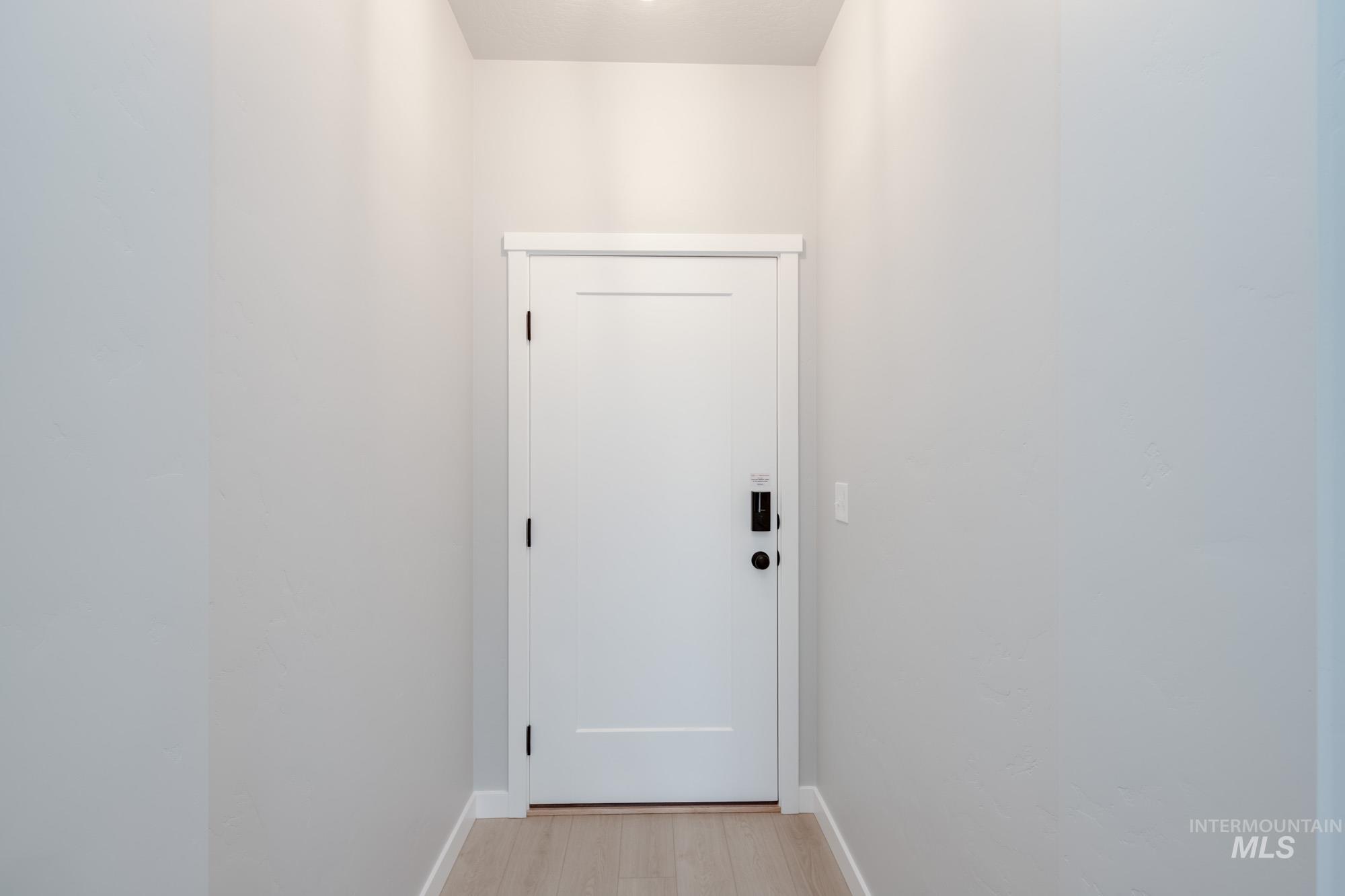 47 S Sweetgrass Ave, Nampa, Idaho 83651, 3 Bedrooms, 2 Bathrooms, Residential For Sale, Price $394,990,MLS 98965341