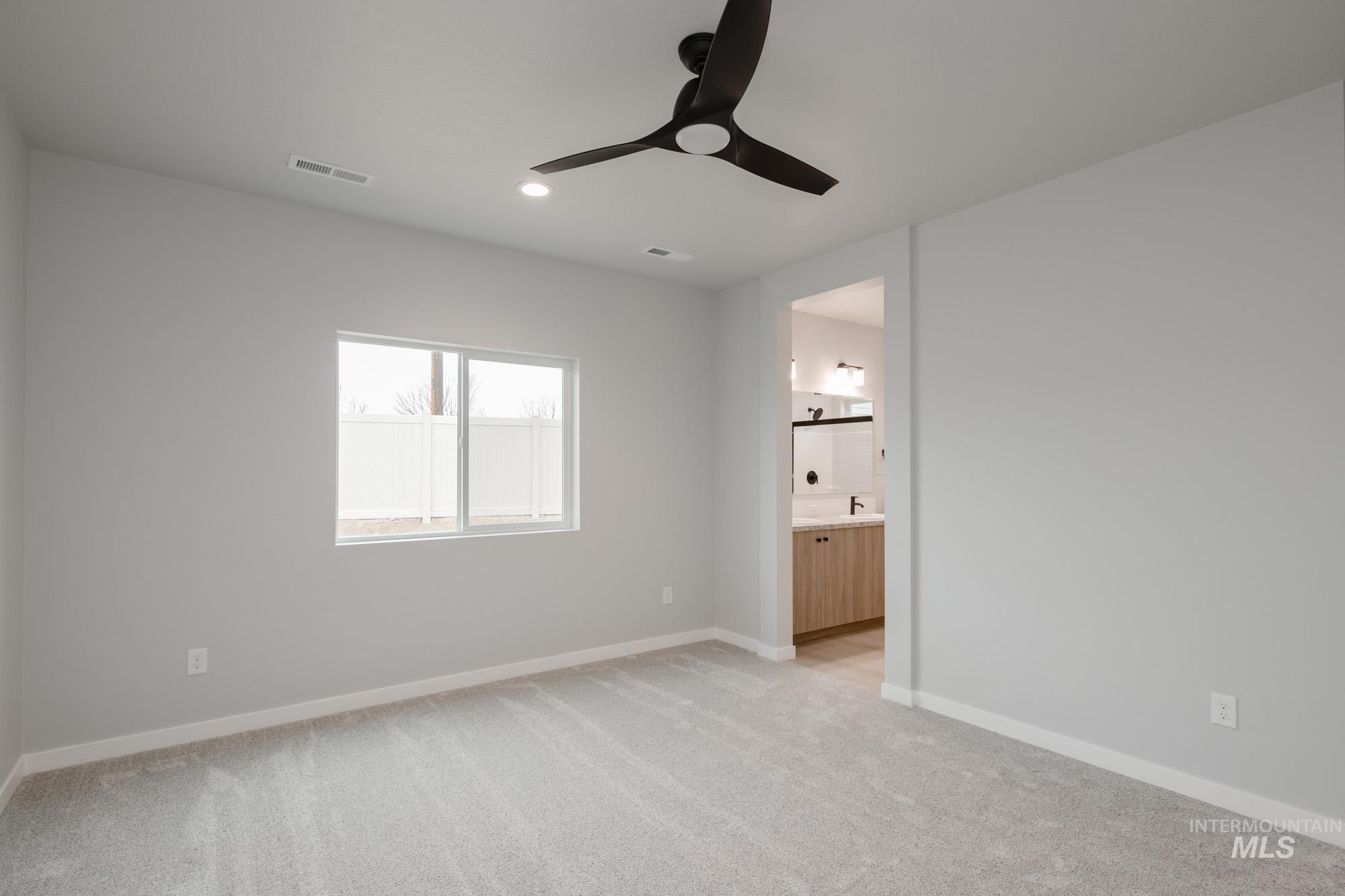 47 S Sweetgrass Ave, Nampa, Idaho 83651, 3 Bedrooms, 2 Bathrooms, Residential For Sale, Price $394,990,MLS 98965341