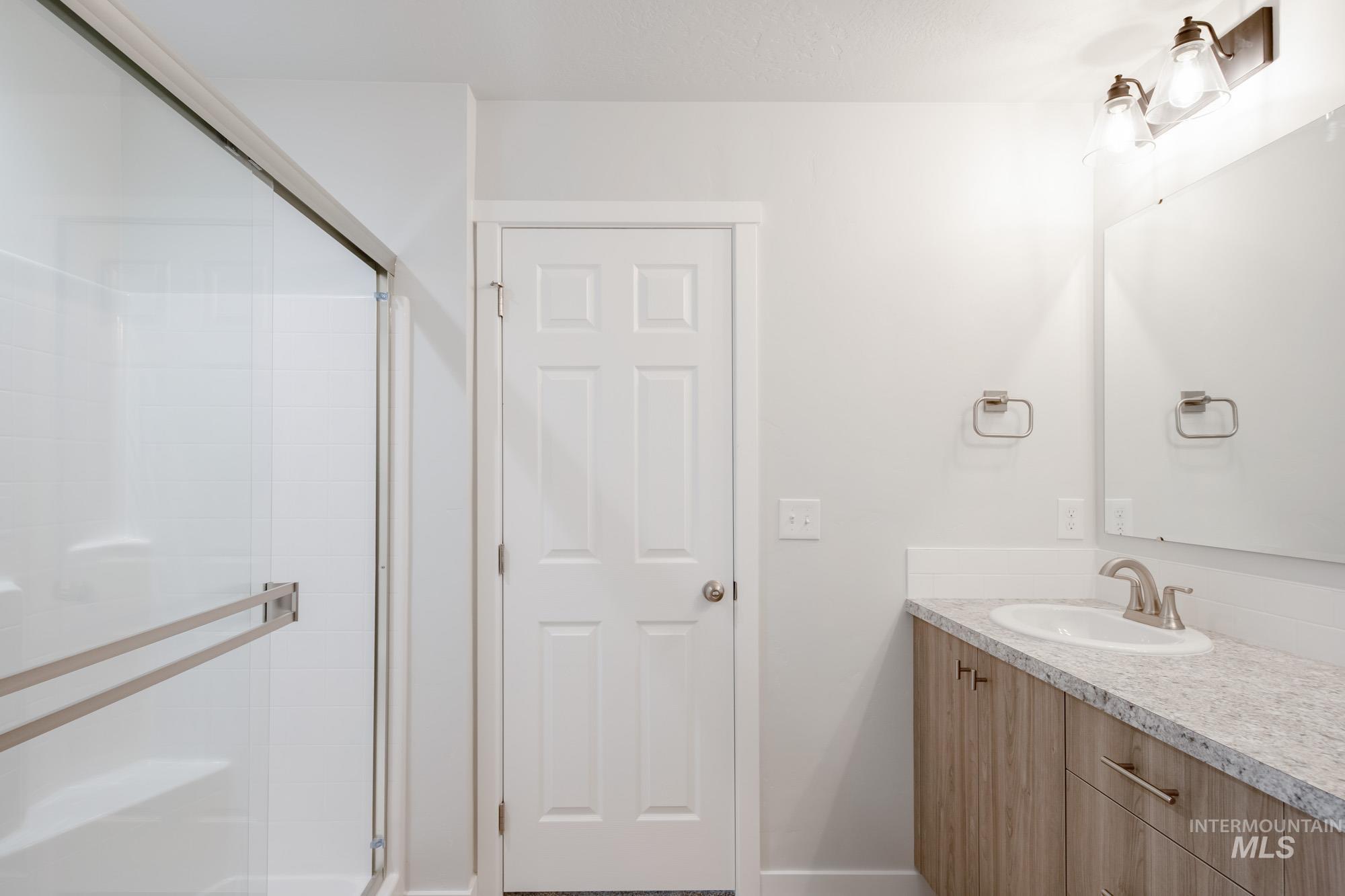 45 S Sweetgrass Ave, Nampa, Idaho 83651, 4 Bedrooms, 2.5 Bathrooms, Residential For Sale, Price $429,990, 98965342