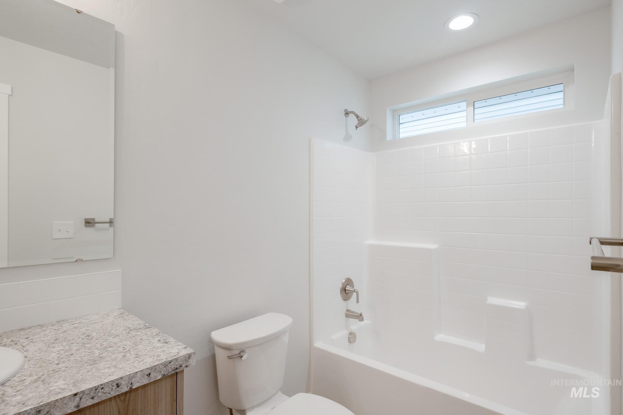 45 S Sweetgrass Ave, Nampa, Idaho 83651, 4 Bedrooms, 2.5 Bathrooms, Residential For Sale, Price $457,990,MLS 98965342