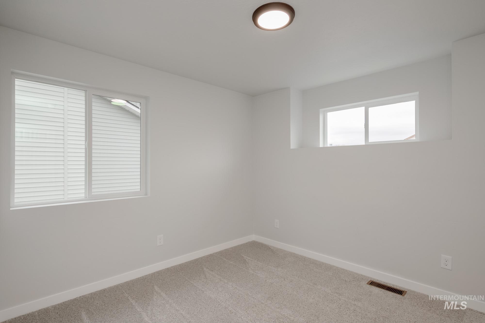 45 S Sweetgrass Ave, Nampa, Idaho 83651, 4 Bedrooms, 2.5 Bathrooms, Residential For Sale, Price $429,990, 98965342