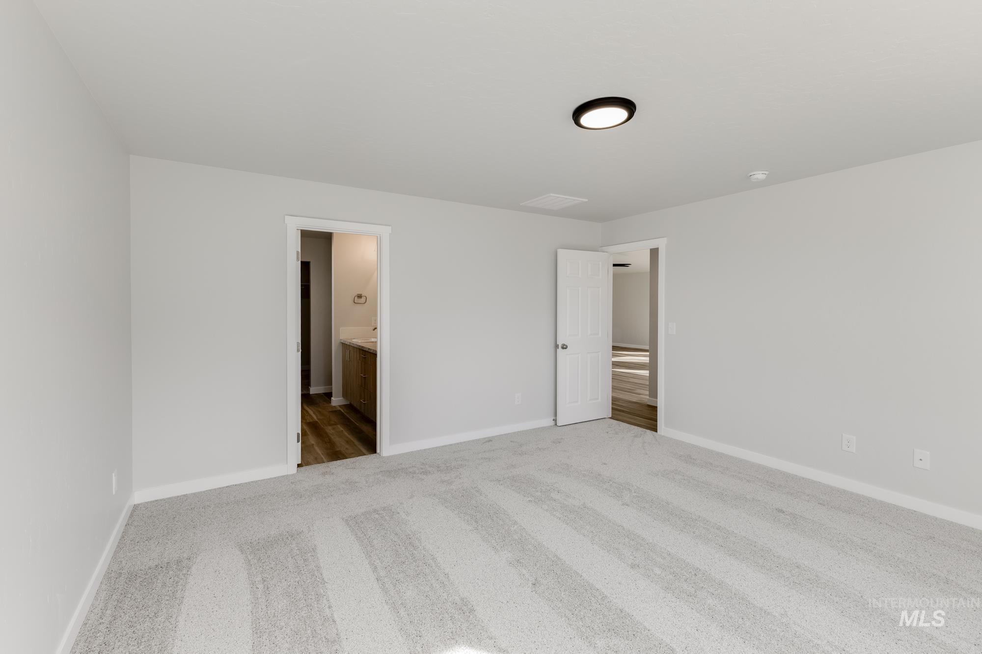 43 S Lancaster Pl, Nampa, Idaho 83651, 4 Bedrooms, 2 Bathrooms, Residential For Sale, Price $459,990,MLS 98965343