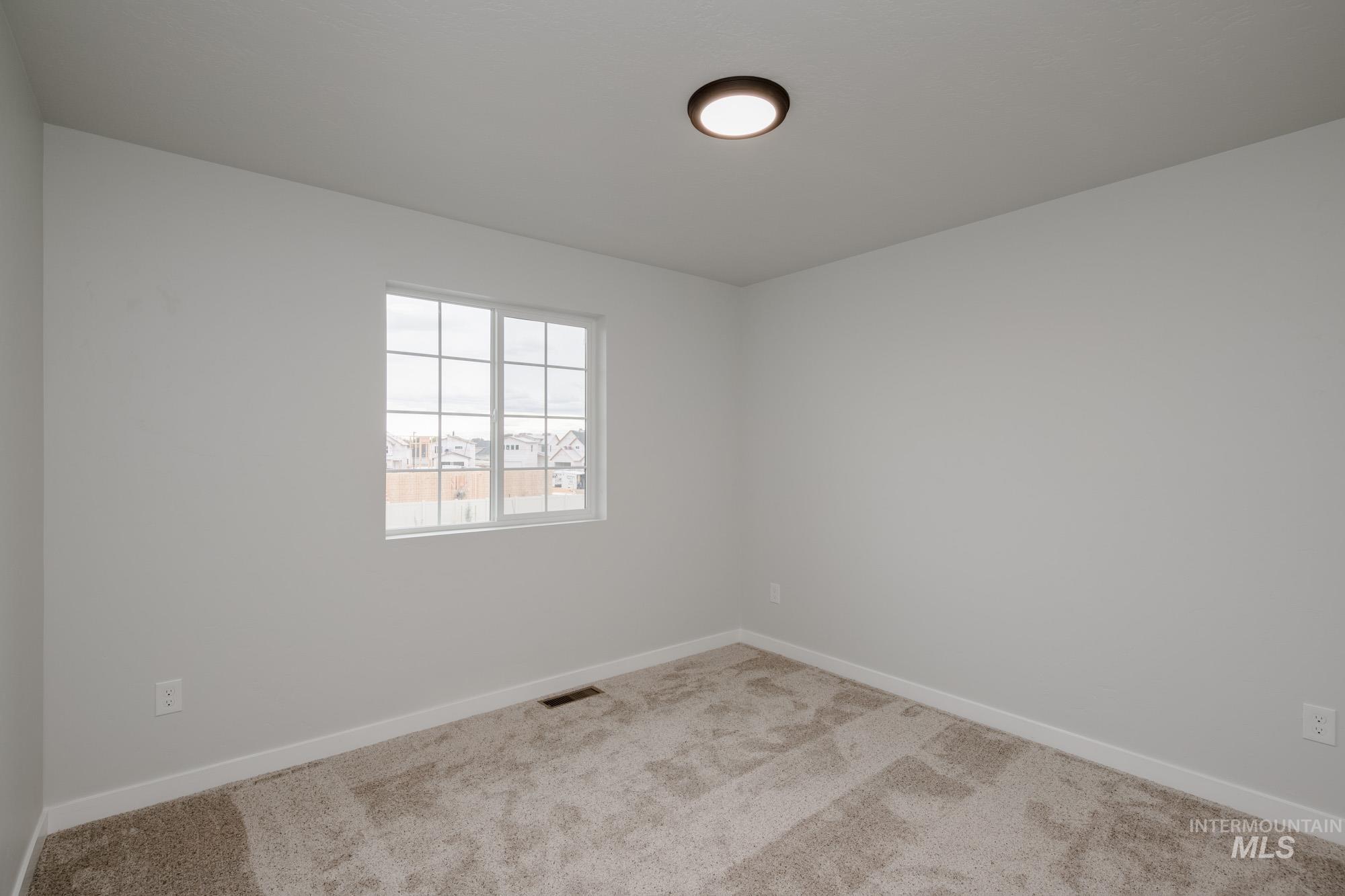 41 S Sweetgrass Ave, Nampa, Idaho 83651, 3 Bedrooms, 2.5 Bathrooms, Residential For Sale, Price $404,990,MLS 98965345