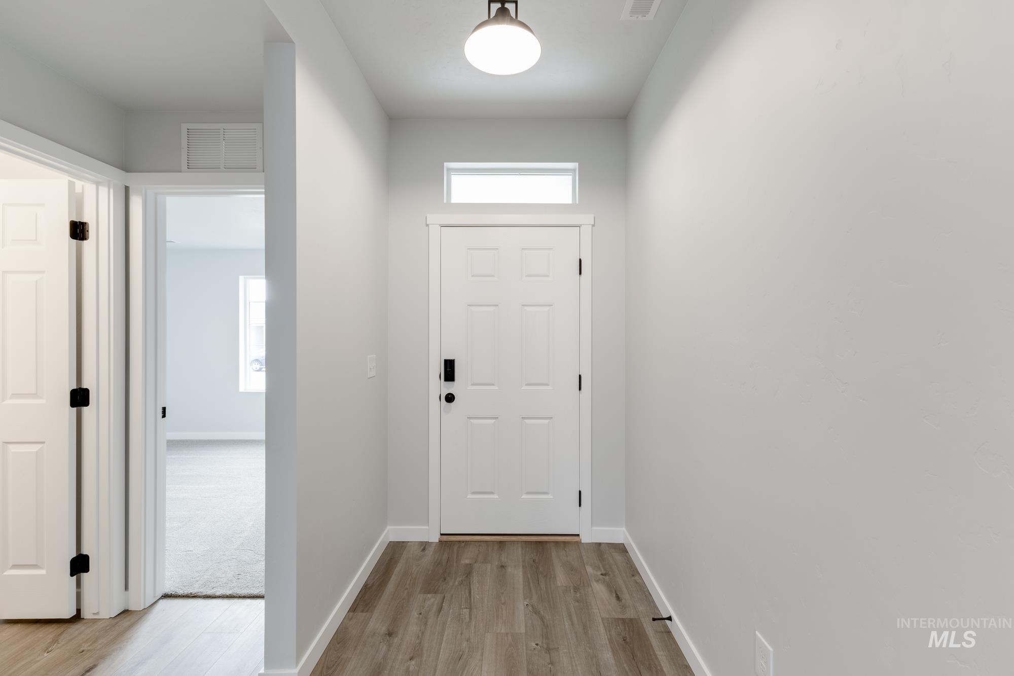 3878 E Syracuse St, Nampa, Idaho 83686, 4 Bedrooms, 2 Bathrooms, Residential For Sale, Price $414,990,MLS 98965351