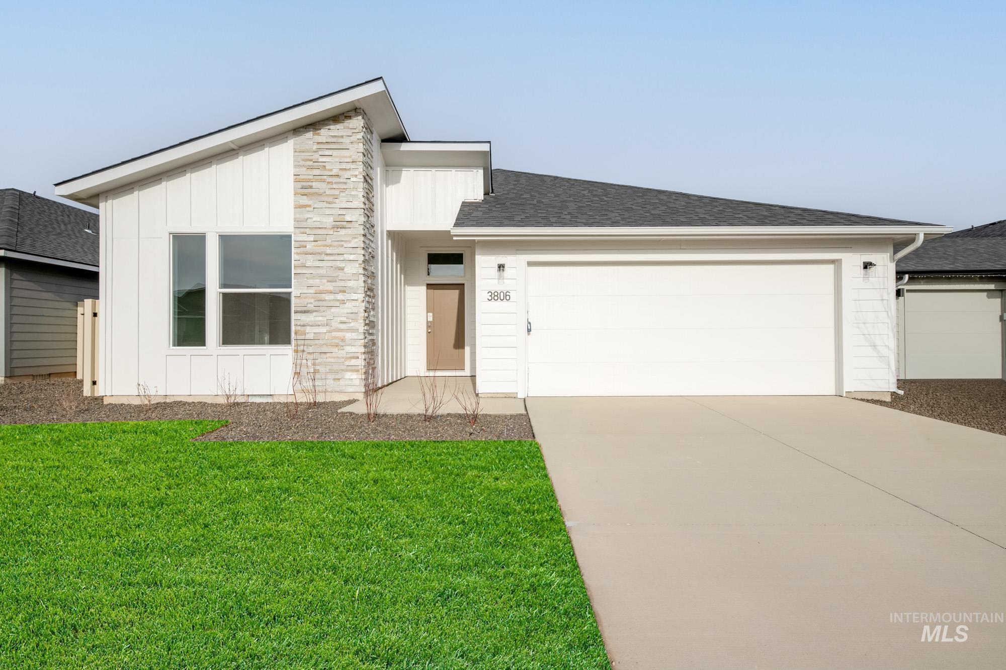 3806 E Syracuse St, Nampa, Idaho 83686, 4 Bedrooms, 2 Bathrooms, Residential For Sale, Price $434,990,MLS 98965354