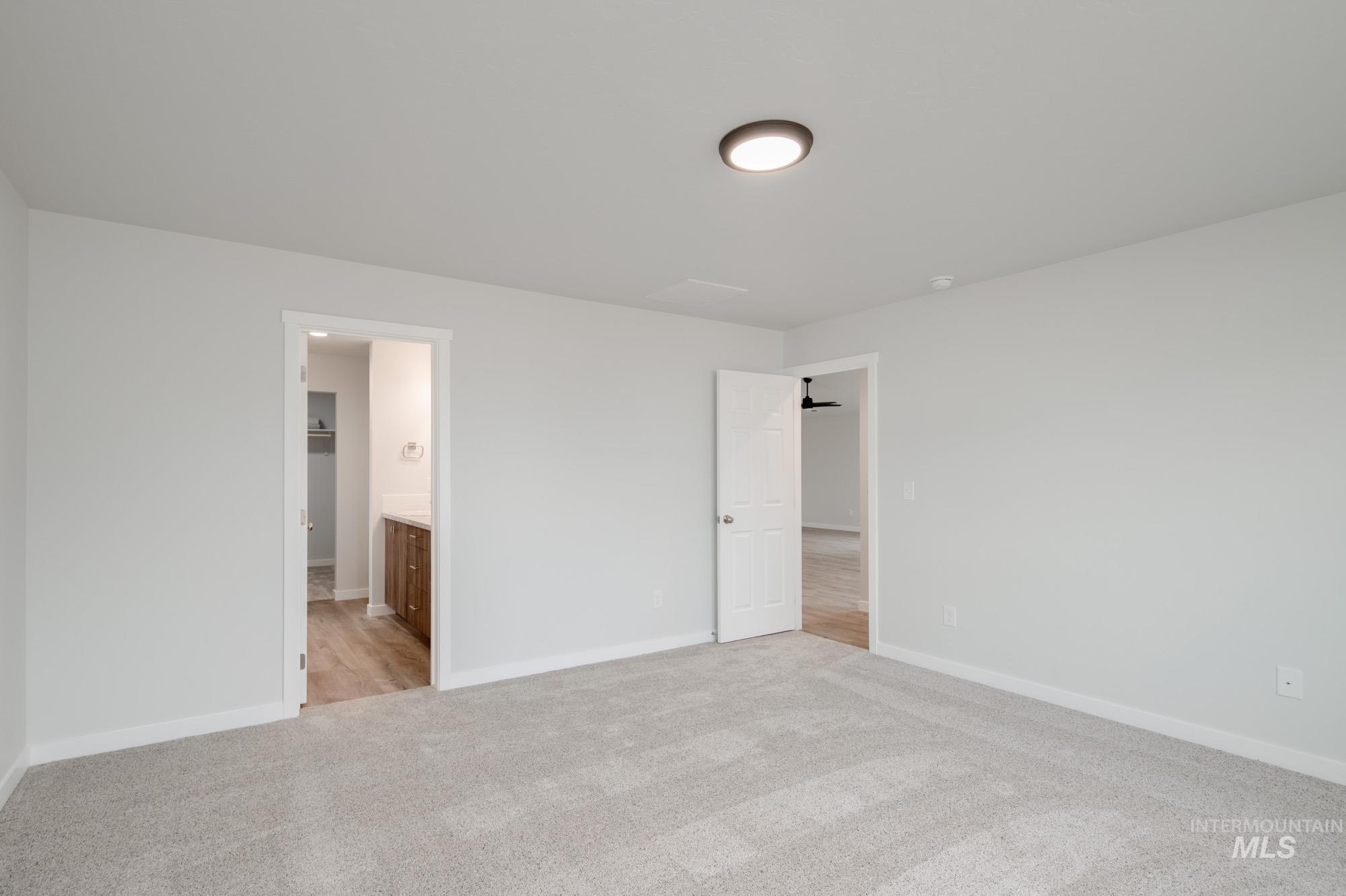 3806 E Syracuse St, Nampa, Idaho 83686, 4 Bedrooms, 2 Bathrooms, Residential For Sale, Price $434,990,MLS 98965354