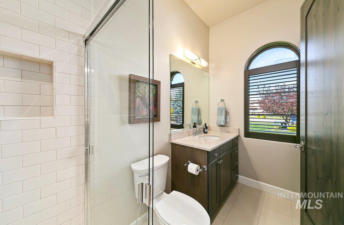 10185 Copperhead Lane, Caldwell, Idaho 83607, 3 Bedrooms, 2.5 Bathrooms, Residential For Sale, Price $1,395,000, 98965362