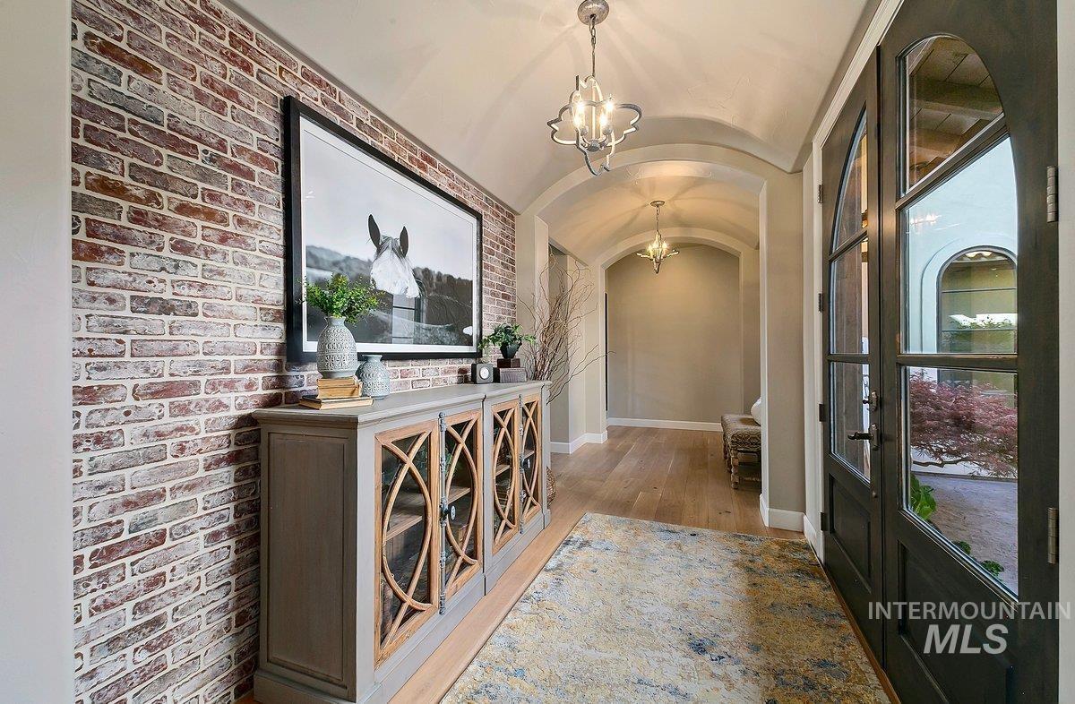 10185 Copperhead Lane, Caldwell, Idaho 83607, 3 Bedrooms, 2.5 Bathrooms, Residential For Sale, Price $1,395,000, 98965362