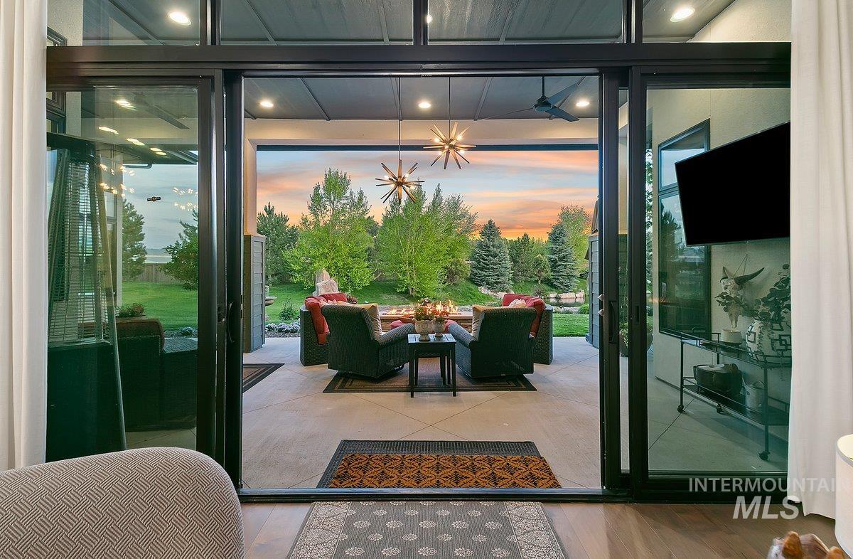 10185 Copperhead Lane, Caldwell, Idaho 83607, 3 Bedrooms, 2.5 Bathrooms, Residential For Sale, Price $1,395,000, 98965362