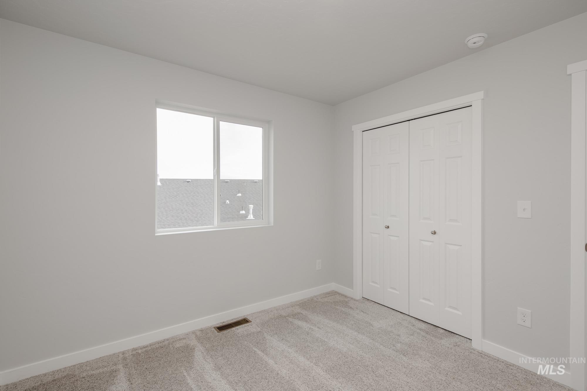 3394 E Red Maple Ct, Nampa, Idaho 83686, 4 Bedrooms, 2.5 Bathrooms, Residential For Sale, Price $454,990,MLS 98965364