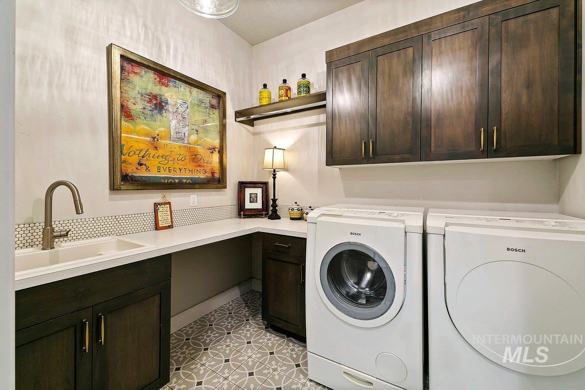 10205 Copperhead Lane, Caldwell, Idaho 83607, 3 Bedrooms, 3 Bathrooms, Residential For Sale, Price $1,395,000, 98965365