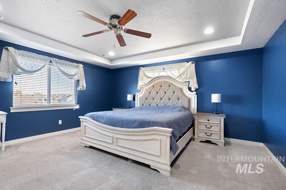 1935 S Sandcrest Way, Nampa, Idaho 83686, 4 Bedrooms, 2.5 Bathrooms, Residential For Sale, Price $479,900,MLS 98965377