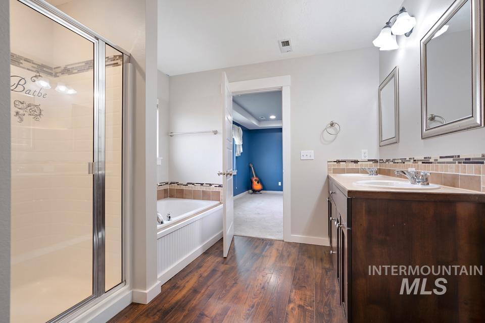 1935 S Sandcrest Way, Nampa, Idaho 83686, 4 Bedrooms, 2.5 Bathrooms, Residential For Sale, Price $479,900, 98965377