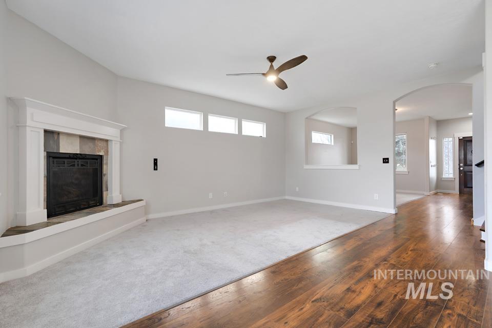 1935 S Sandcrest Way, Nampa, Idaho 83686, 4 Bedrooms, 2.5 Bathrooms, Residential For Sale, Price $479,900,MLS 98965377