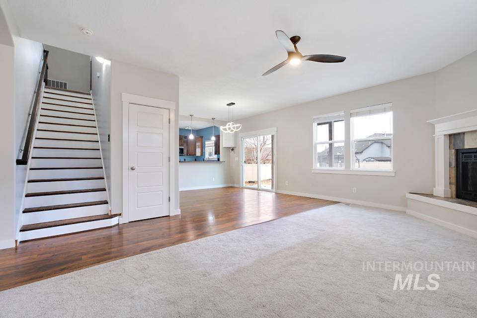 1935 S Sandcrest Way, Nampa, Idaho 83686, 4 Bedrooms, 2.5 Bathrooms, Residential For Sale, Price $479,900,MLS 98965377