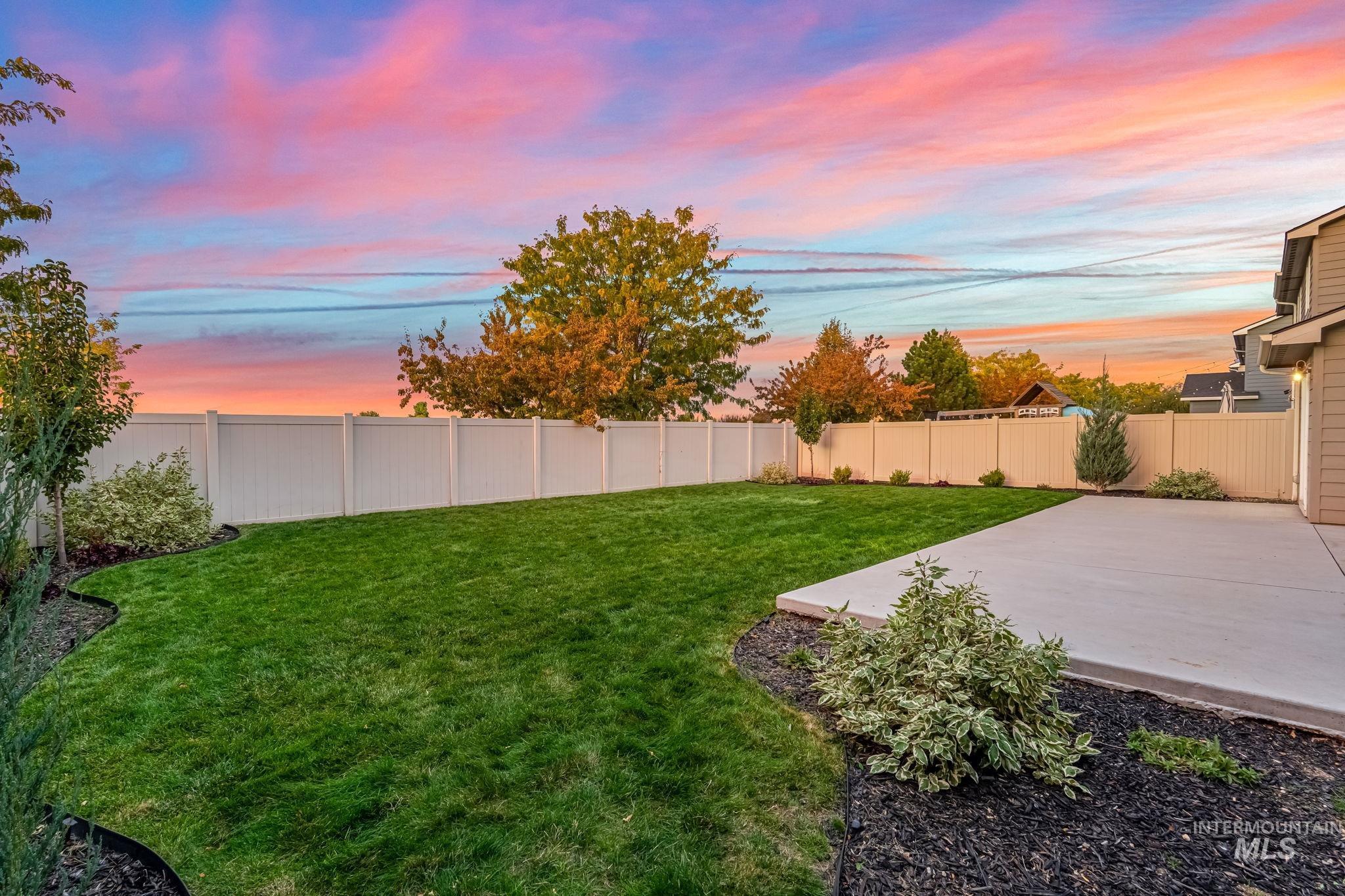 3104 W Pear Apple St, Kuna, Idaho 83634, 4 Bedrooms, 2.5 Bathrooms, Residential For Sale, Price $479,990,MLS 98965379