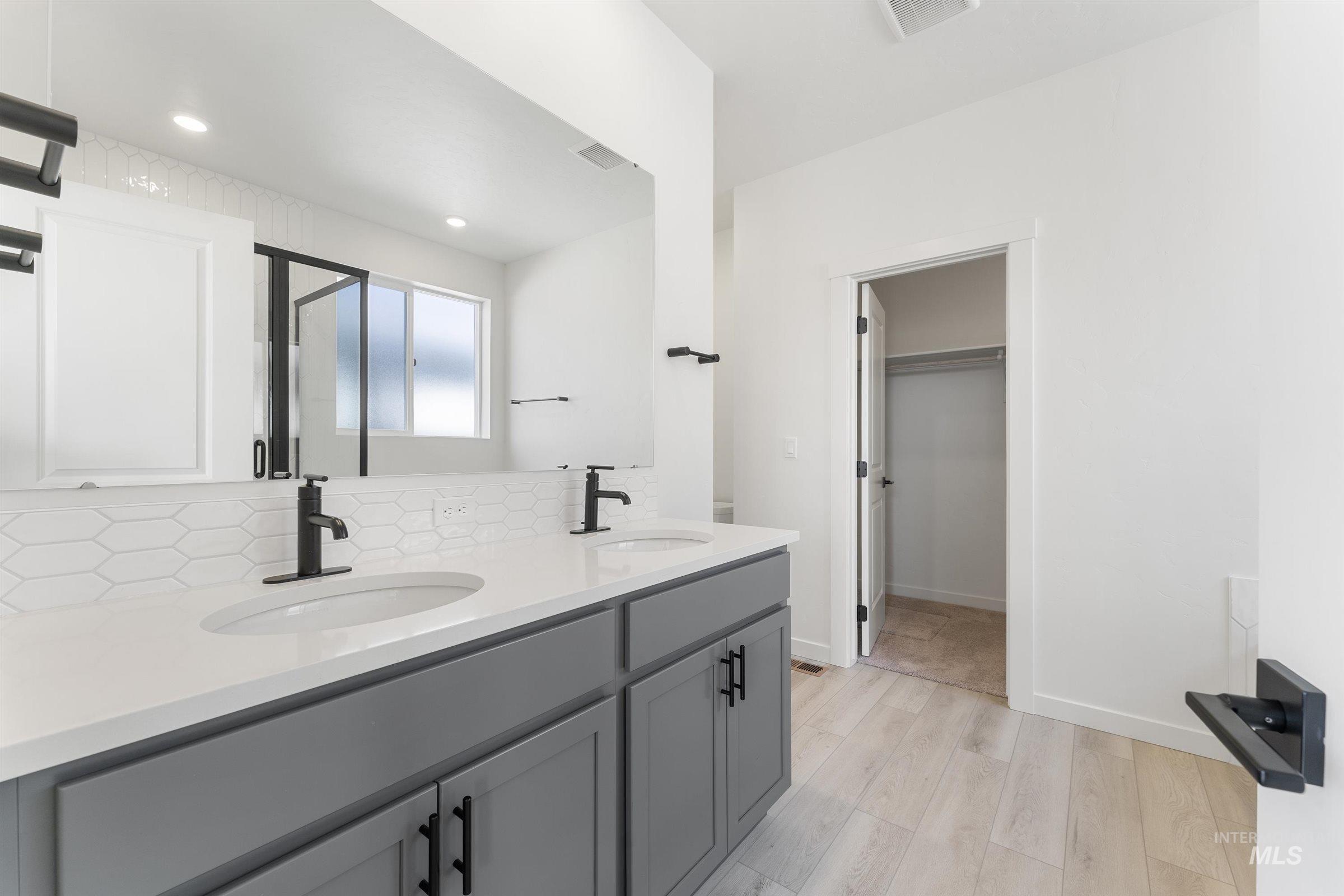 862 E Exploration Dr, Kuna, Idaho 83634, 3 Bedrooms, 2 Bathrooms, Residential For Sale, Price $369,990,MLS 98965400