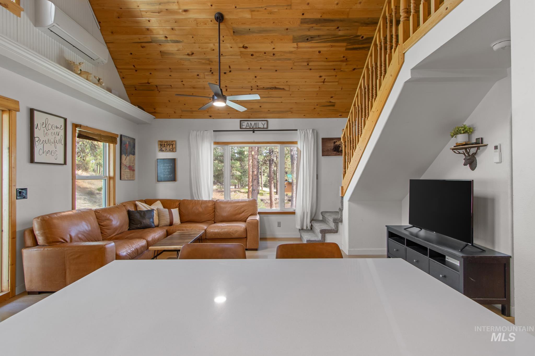 12 N Meadow Creek Rd, Idaho City, Idaho 83631, 3 Bedrooms, 2 Bathrooms, Residential For Sale, Price $504,900,MLS 98965409