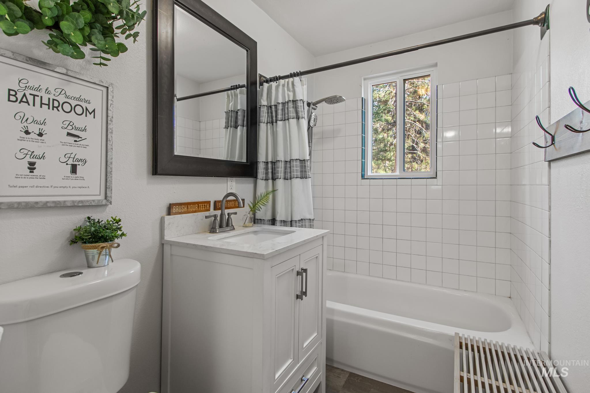 12 N Meadow Creek Rd, Idaho City, Idaho 83631, 3 Bedrooms, 2 Bathrooms, Residential For Sale, Price $504,900,MLS 98965409