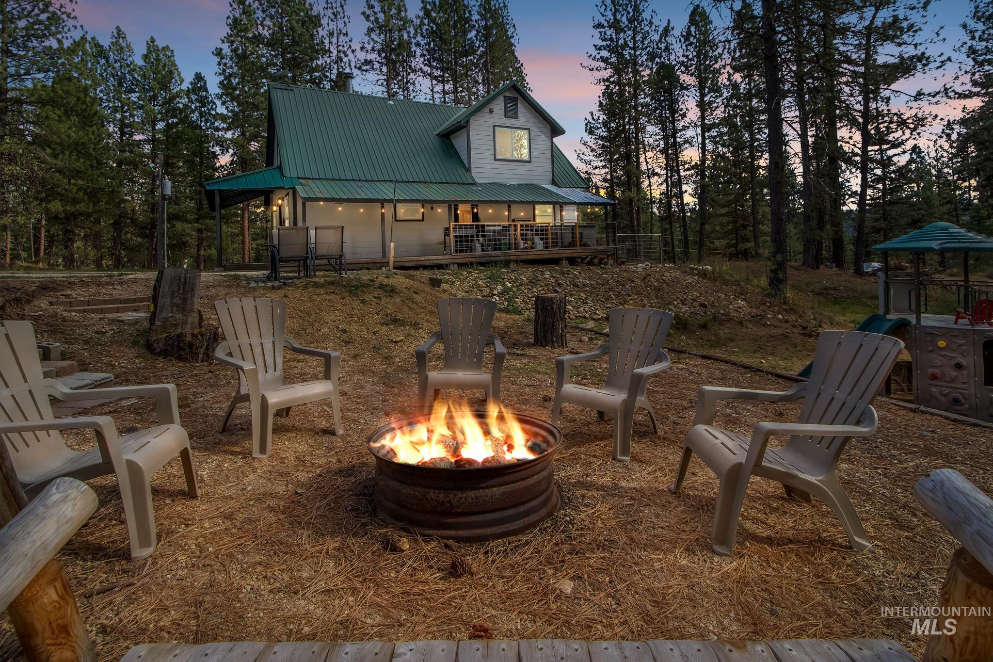 12 N Meadow Creek Rd, Idaho City, Idaho 83631, 3 Bedrooms, 2 Bathrooms, Residential For Sale, Price $504,900,MLS 98965409