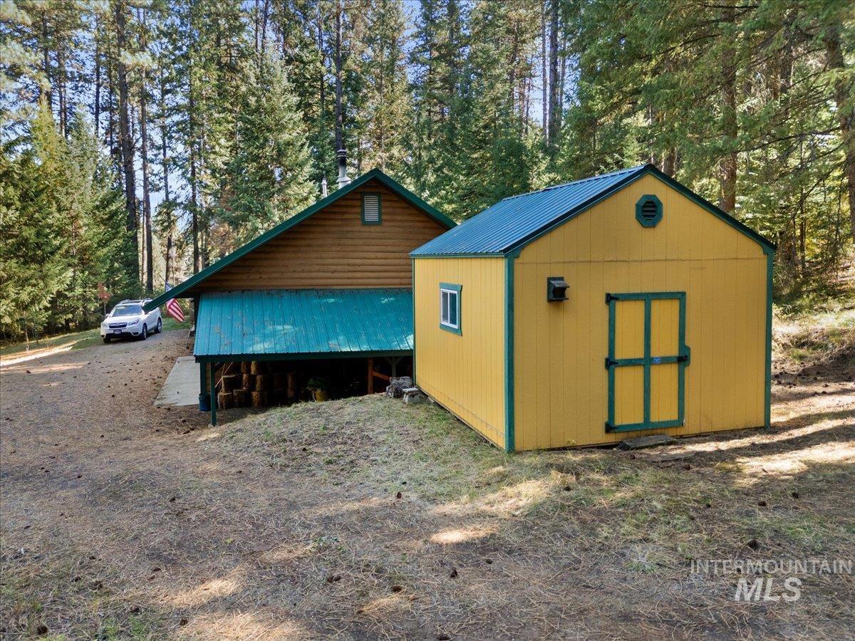 4035 Granite View Road, New Meadows, Idaho 83654, 3 Bedrooms, 2 Bathrooms, Residential For Sale, Price $550,000,MLS 98965412