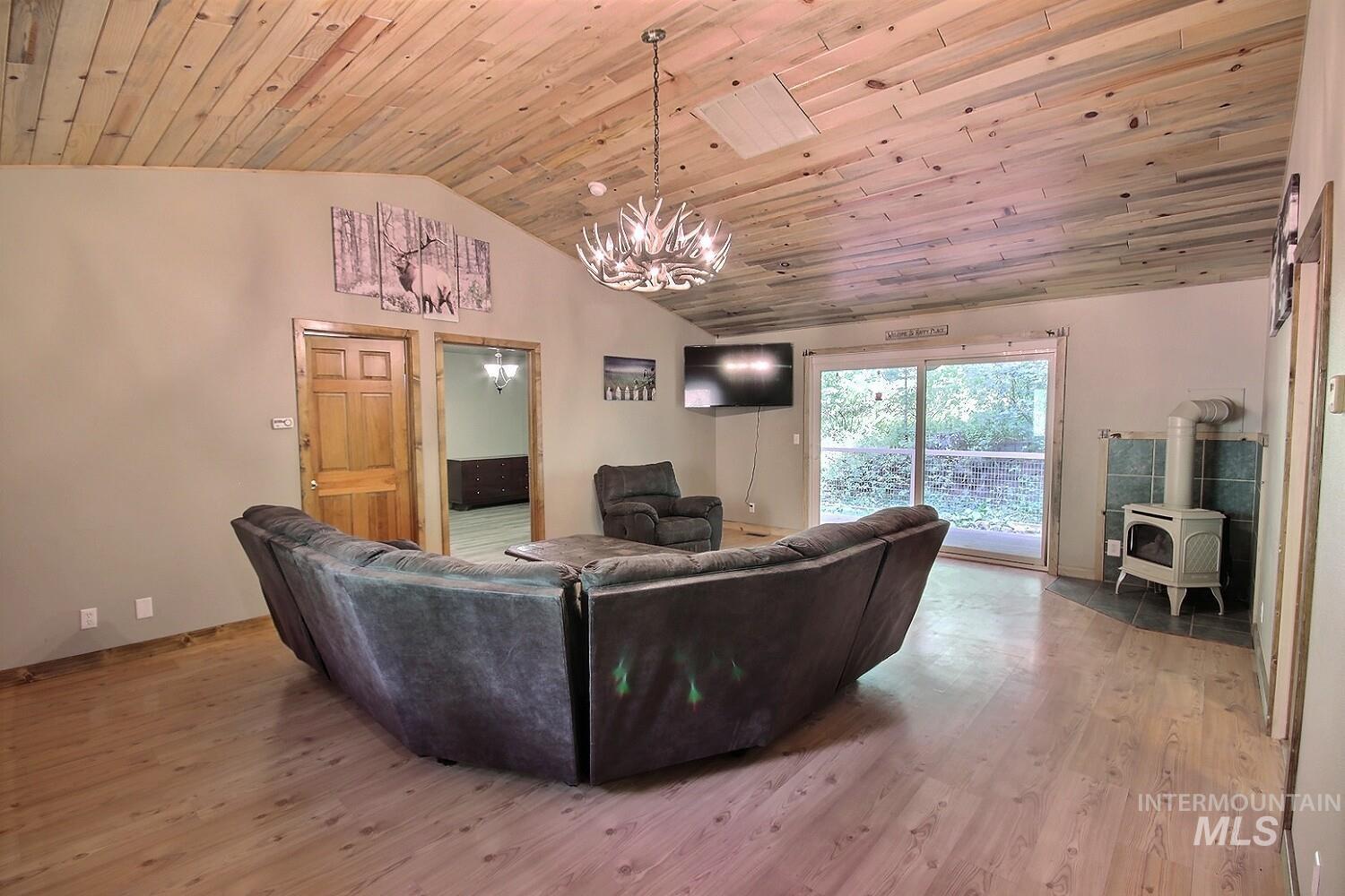 4035 Granite View Road, New Meadows, Idaho 83654, 3 Bedrooms, 2 Bathrooms, Residential For Sale, Price $550,000,MLS 98965412