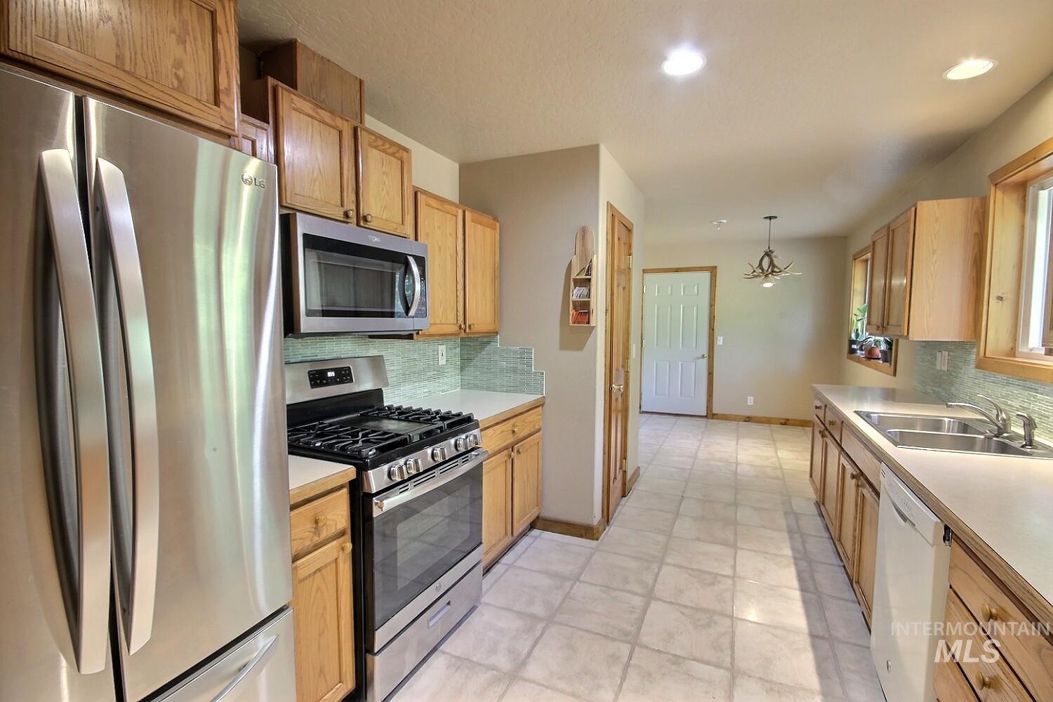 4035 Granite View Road, New Meadows, Idaho 83654, 3 Bedrooms, 2 Bathrooms, Residential For Sale, Price $550,000,MLS 98965412