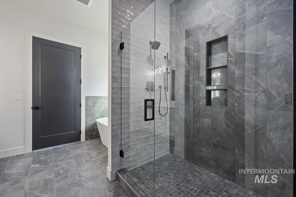 548 Falling Leaf Lane, Twin Falls, Idaho 83301, 3 Bedrooms, 2 Bathrooms, Residential For Sale, Price $540,000, 98965445
