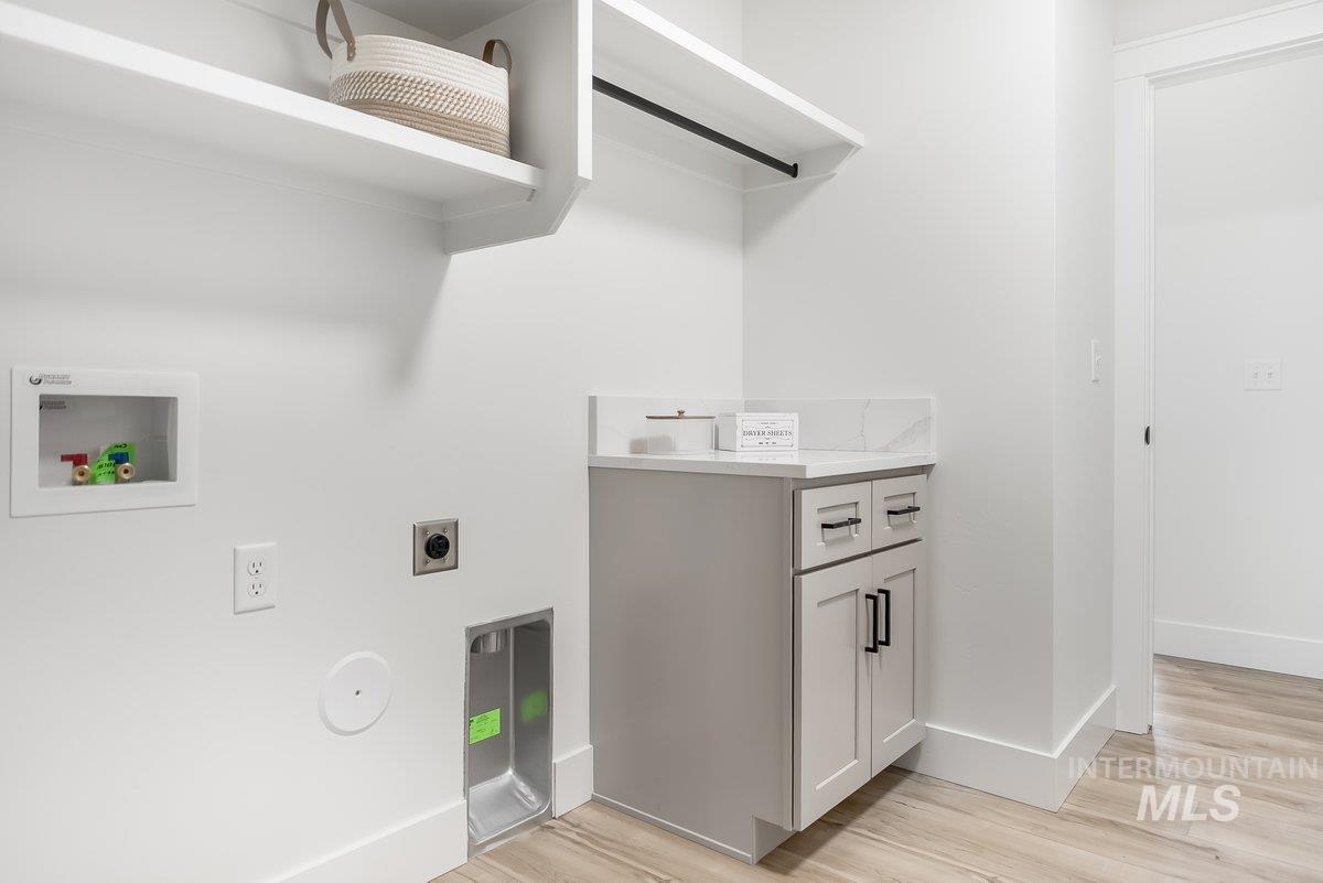 1003 E 23rd Ave., Jerome, Idaho 83338, 4 Bedrooms, 2 Bathrooms, Residential For Sale, Price $379,900, 98965455